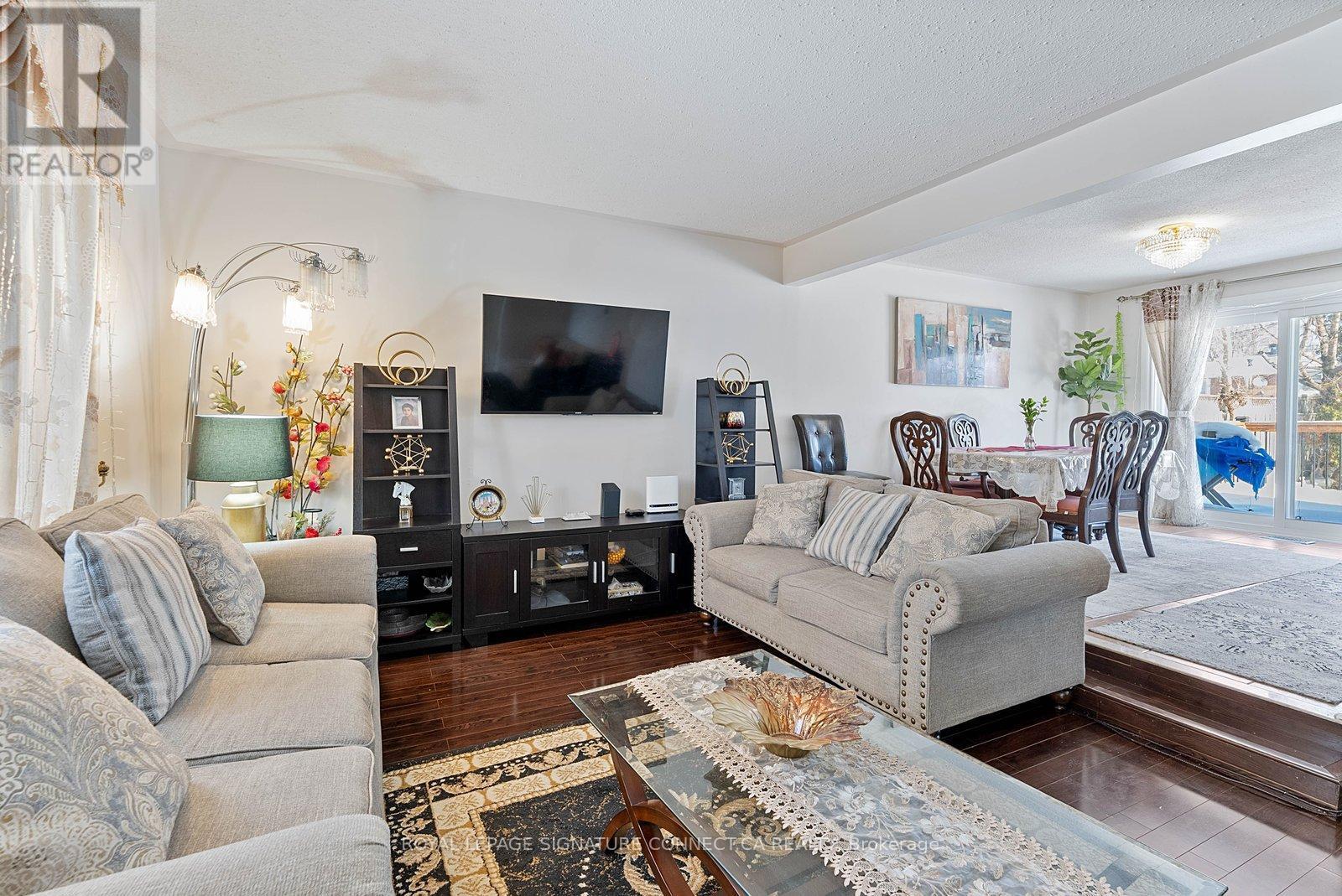 












55 BRAEMAR DRIVE

,
Brampton,




Ontario
L6T2L5

