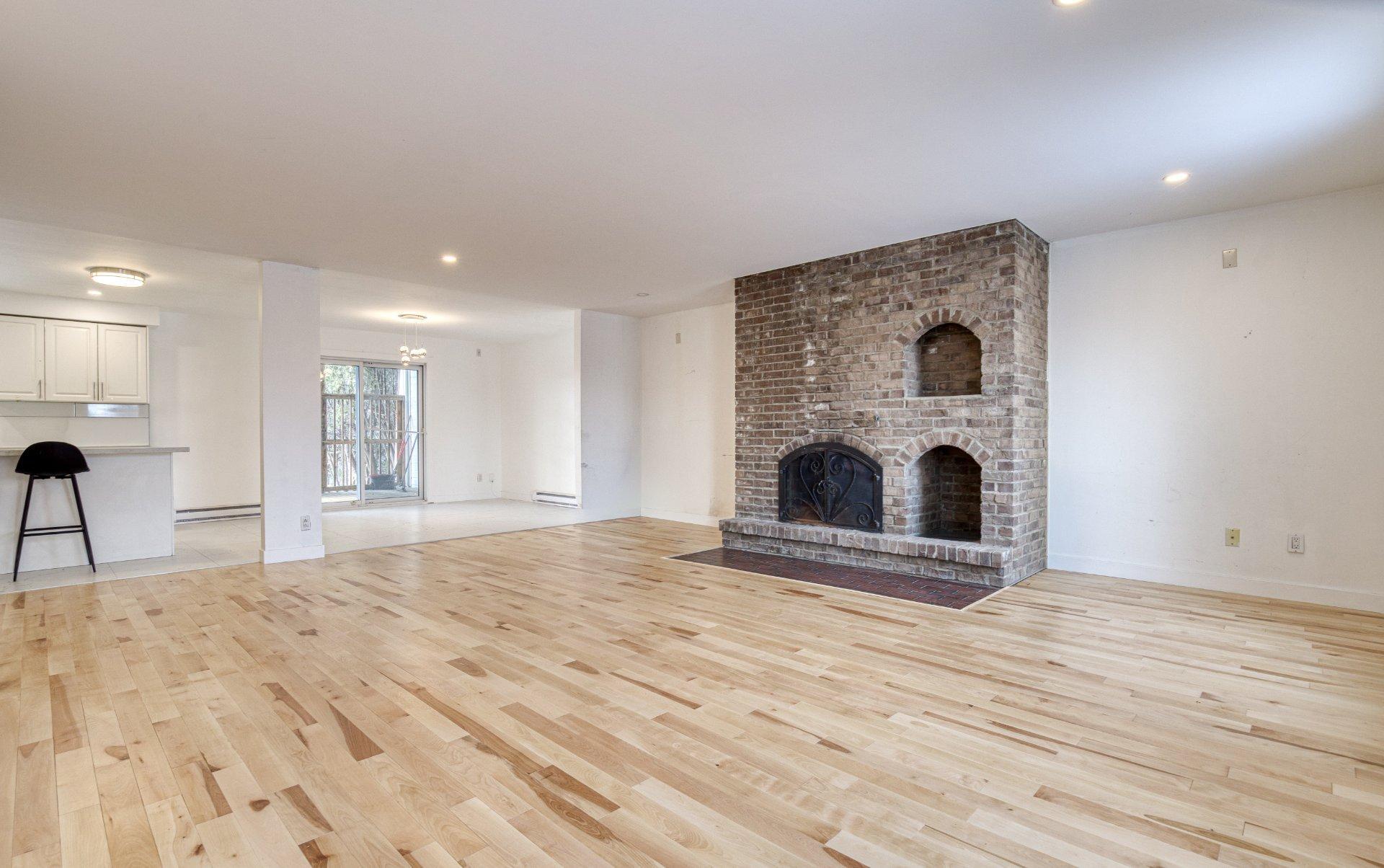 









7720


Boul. Milan

,
Brossard,




QC
J4Y1H7

