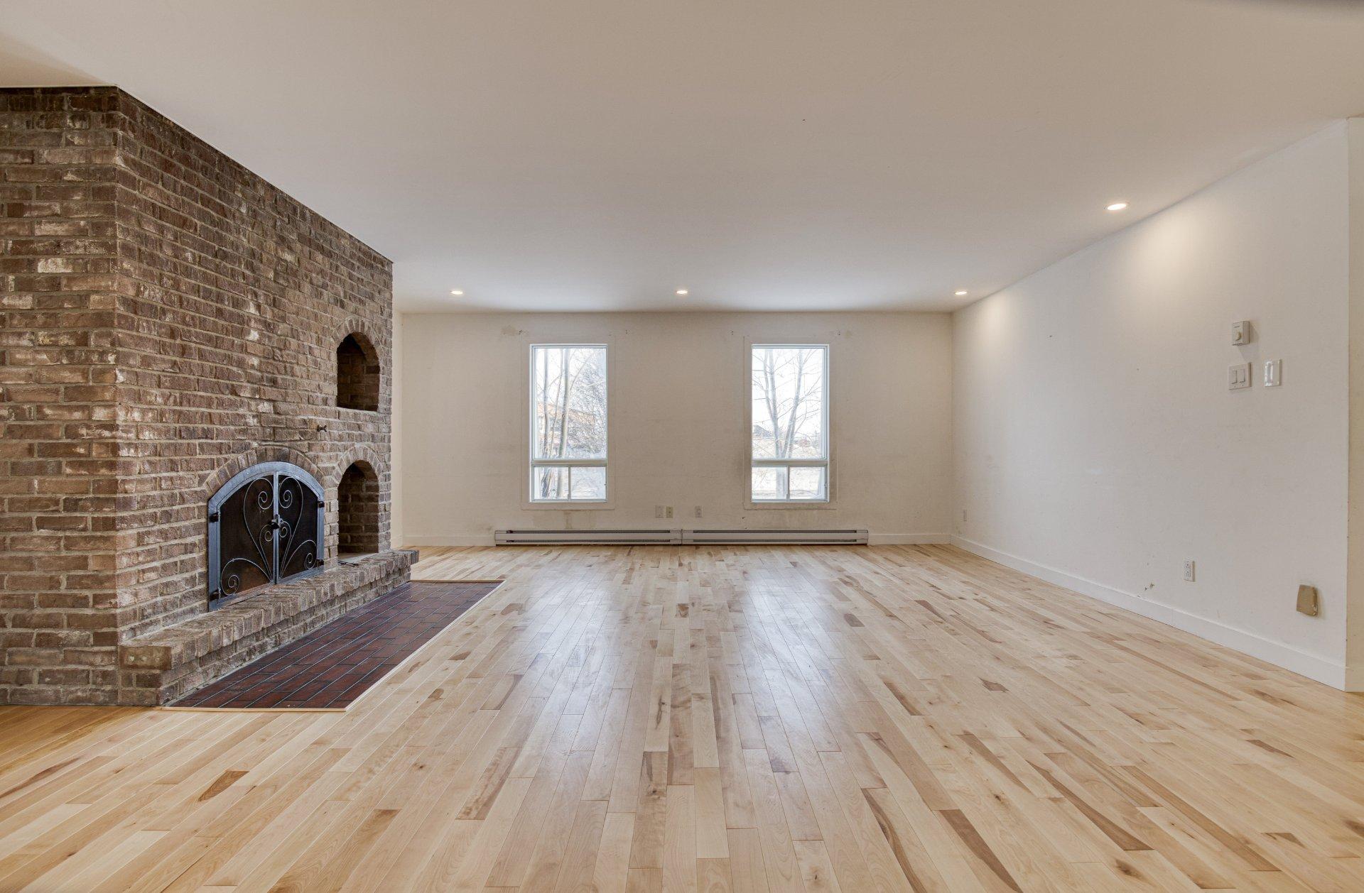 









7720


Boul. Milan

,
Brossard,




QC
J4Y1H7

