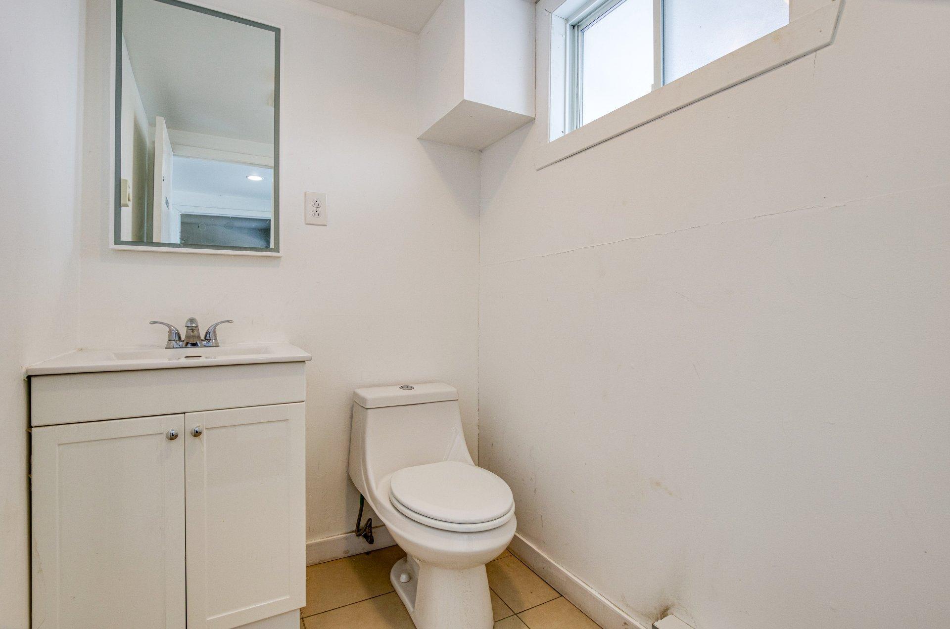 









7720


Boul. Milan

,
Brossard,




QC
J4Y1H7

