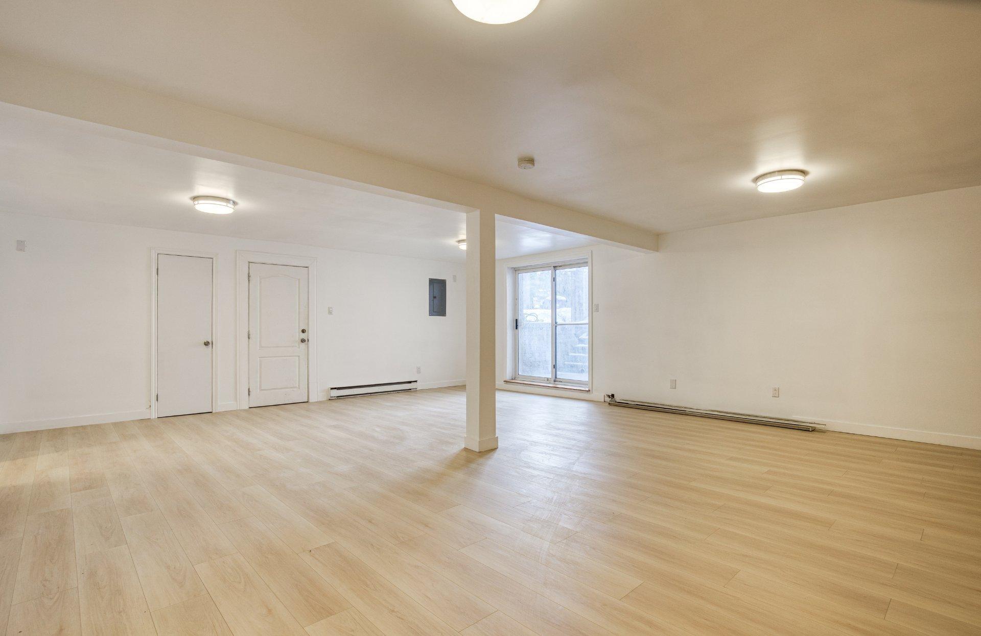 









7720


Boul. Milan

,
Brossard,




QC
J4Y1H7

