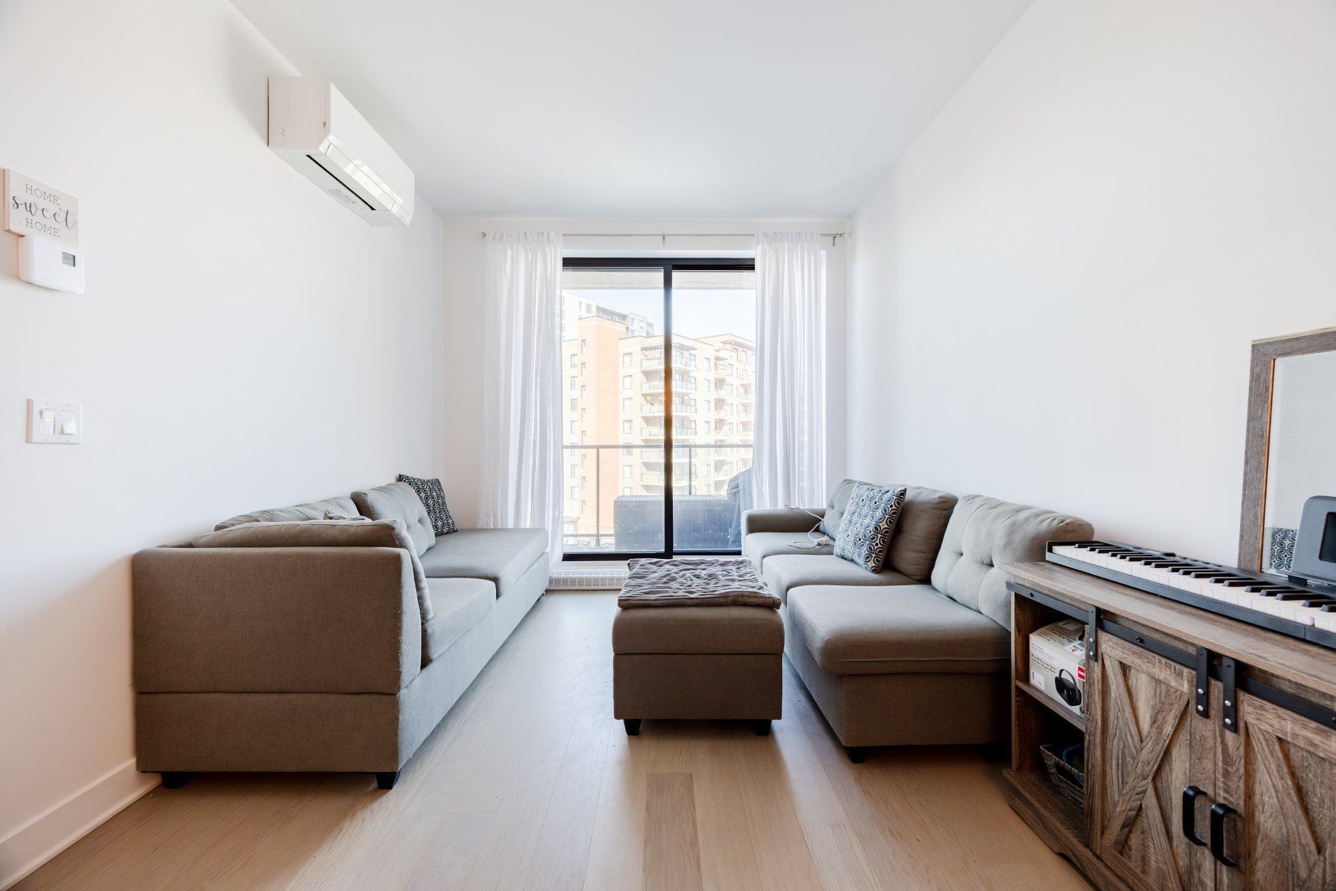 









7070


Boul. Newman

, 407,
Montréal (LaSalle),




QC
H8N0K1

