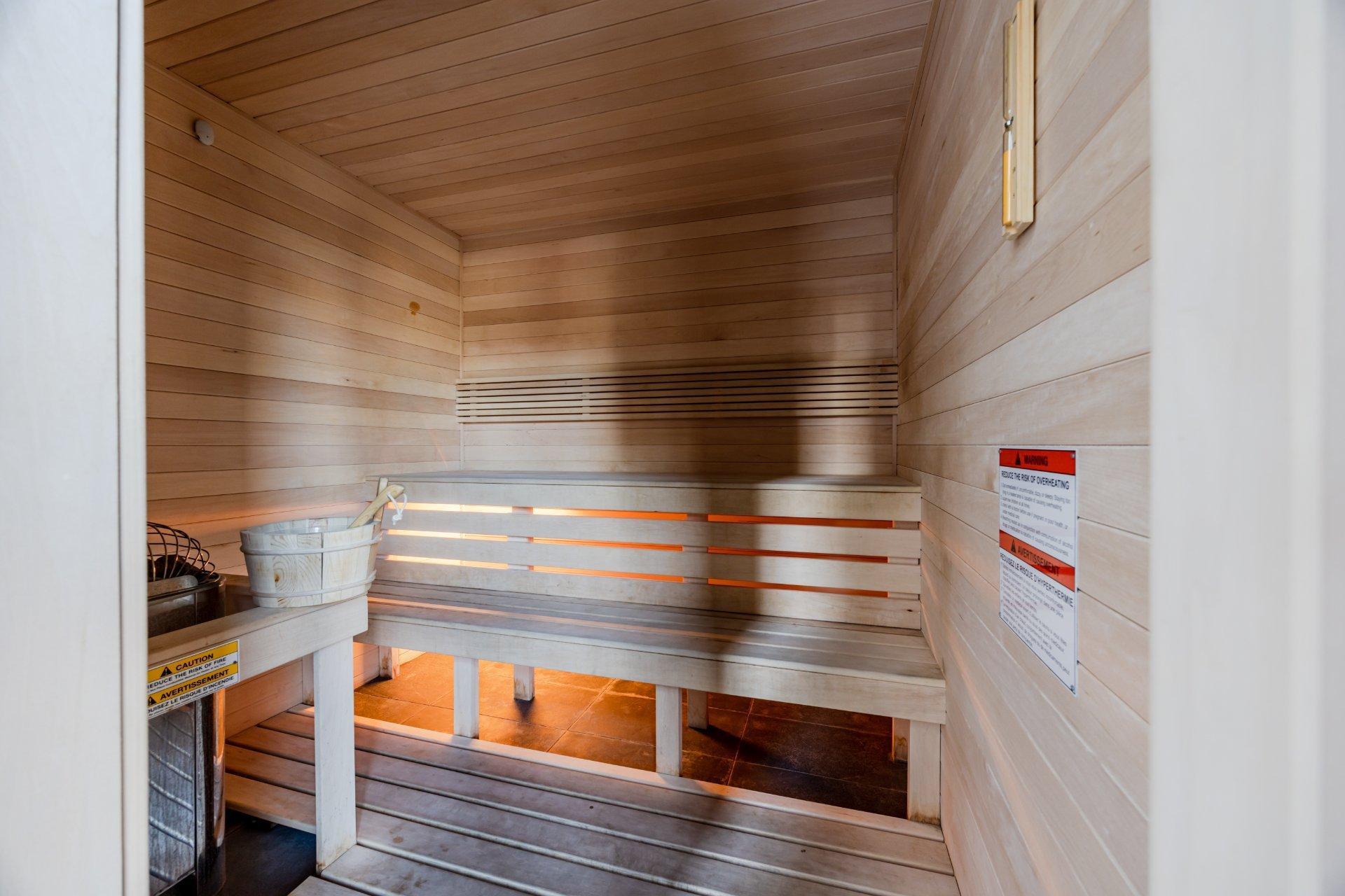 









7070


Boul. Newman

, 407,
Montréal (LaSalle),




QC
H8N0K1

