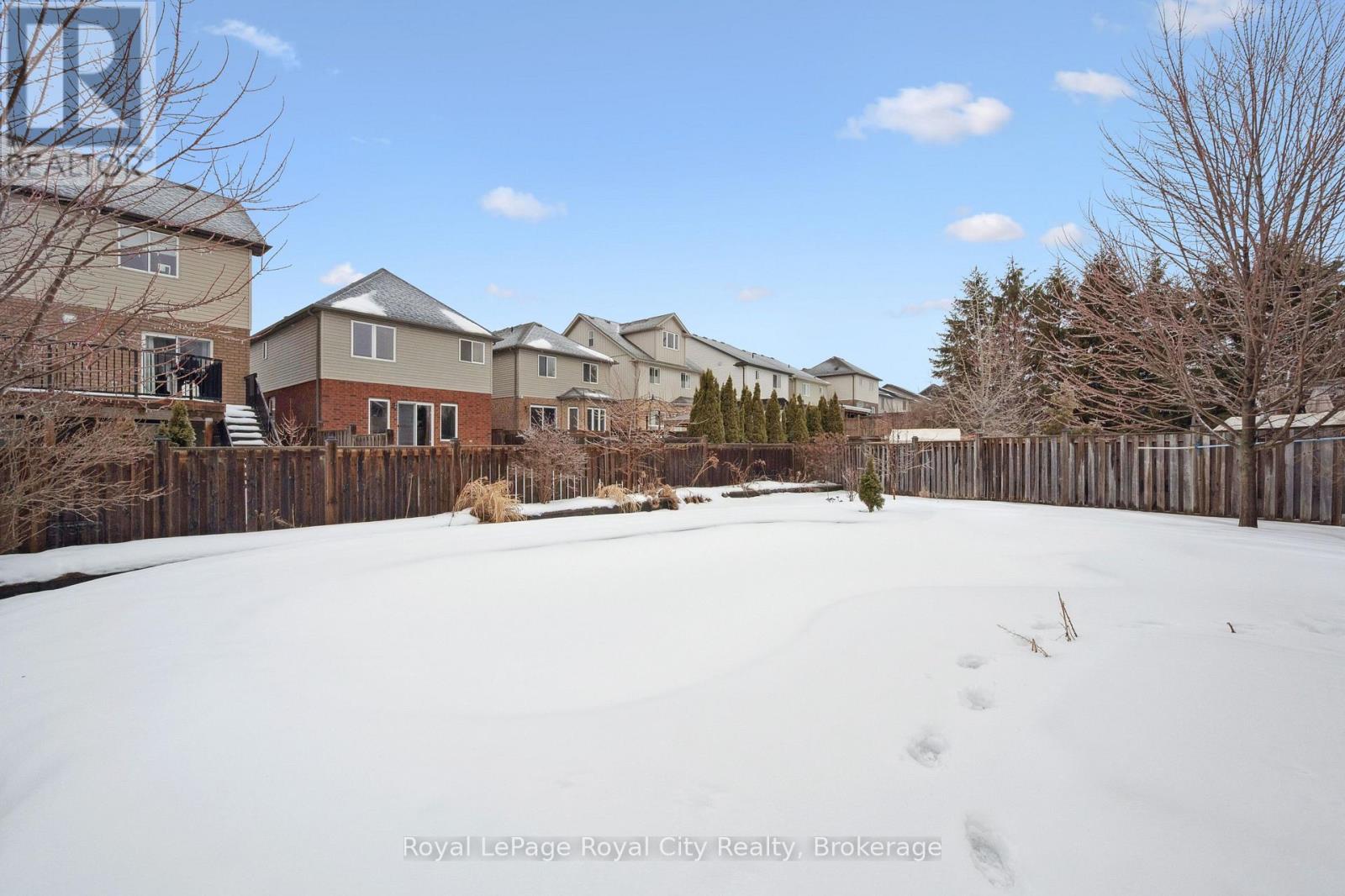 












77 LAUGHLAND LANE

,
Guelph (Pineridge/Westminster Woods),




Ontario
N1L0C6

