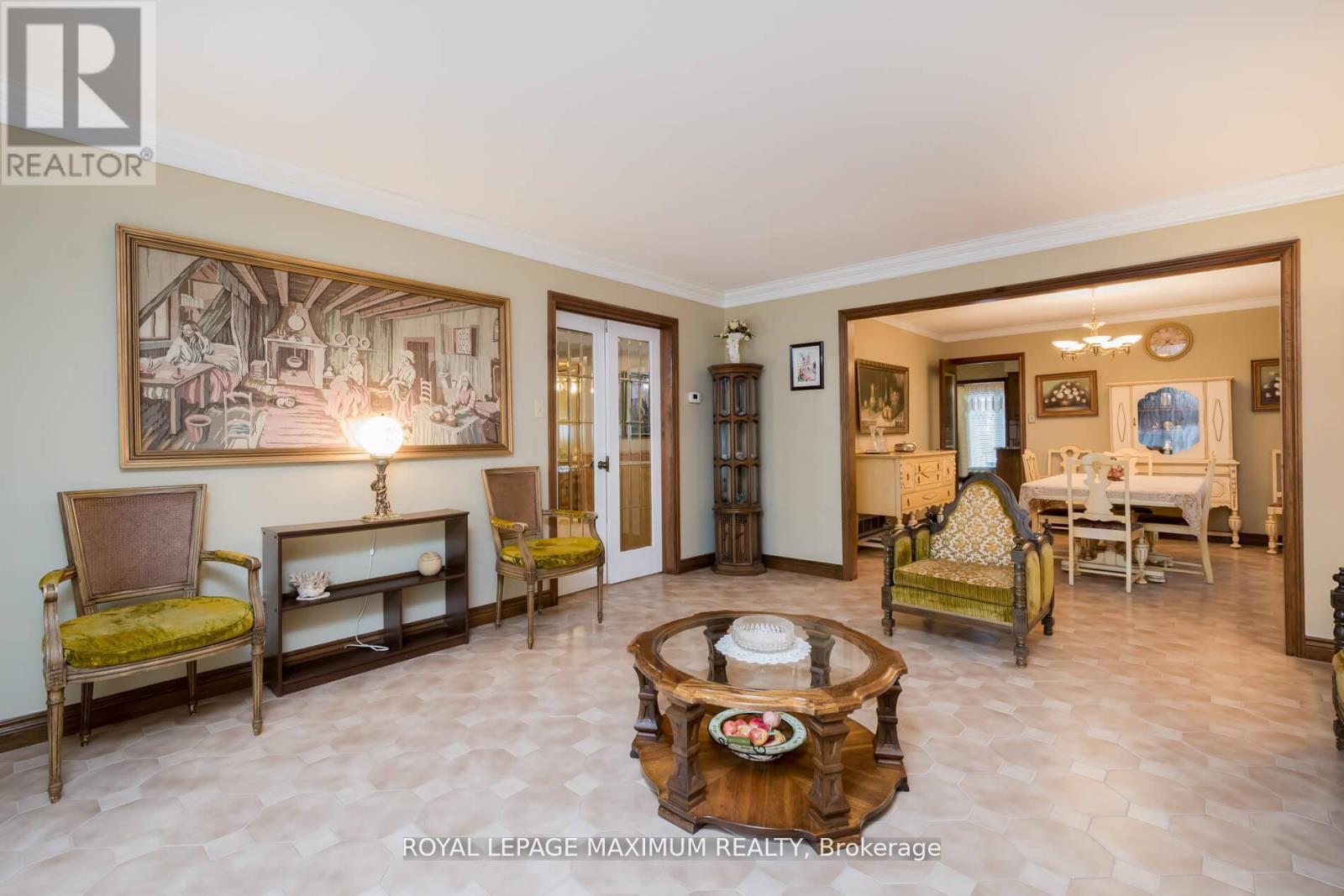 












119 GLEN LONG AVENUE

,
Toronto,




Ontario
M6B2M4

