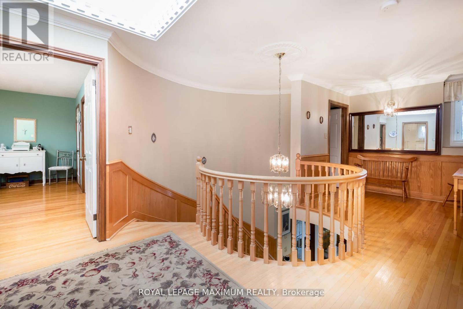 












119 GLEN LONG AVENUE

,
Toronto,




Ontario
M6B2M4

