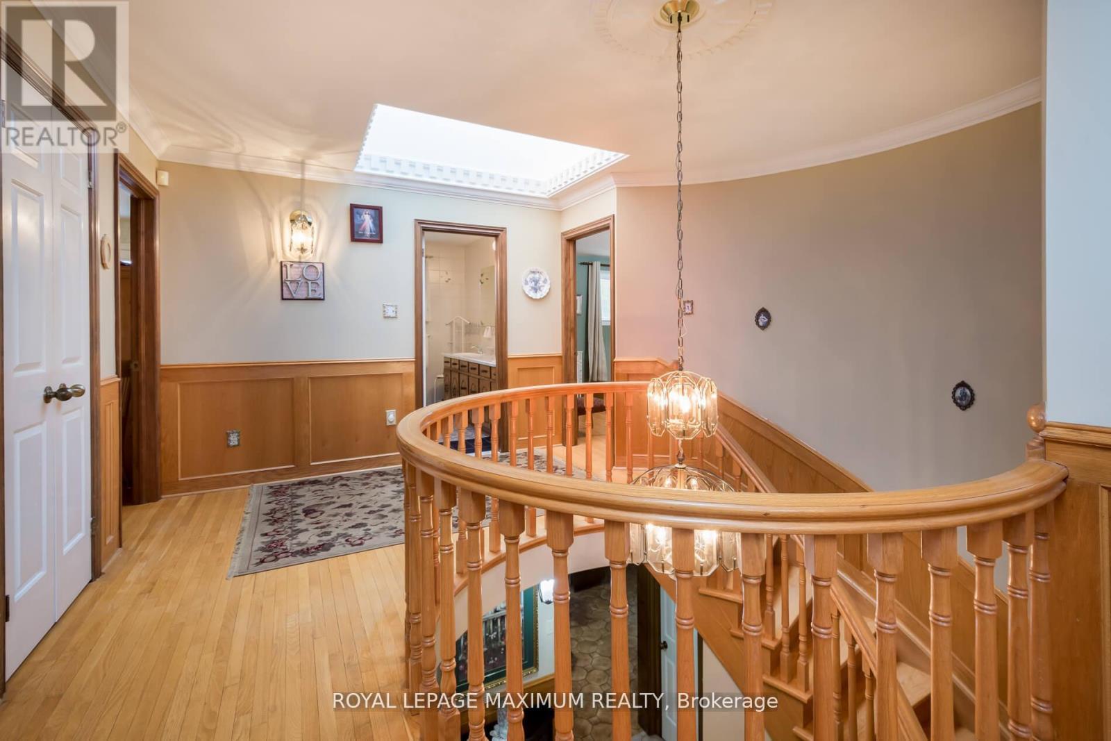 












119 GLEN LONG AVENUE

,
Toronto,




Ontario
M6B2M4

