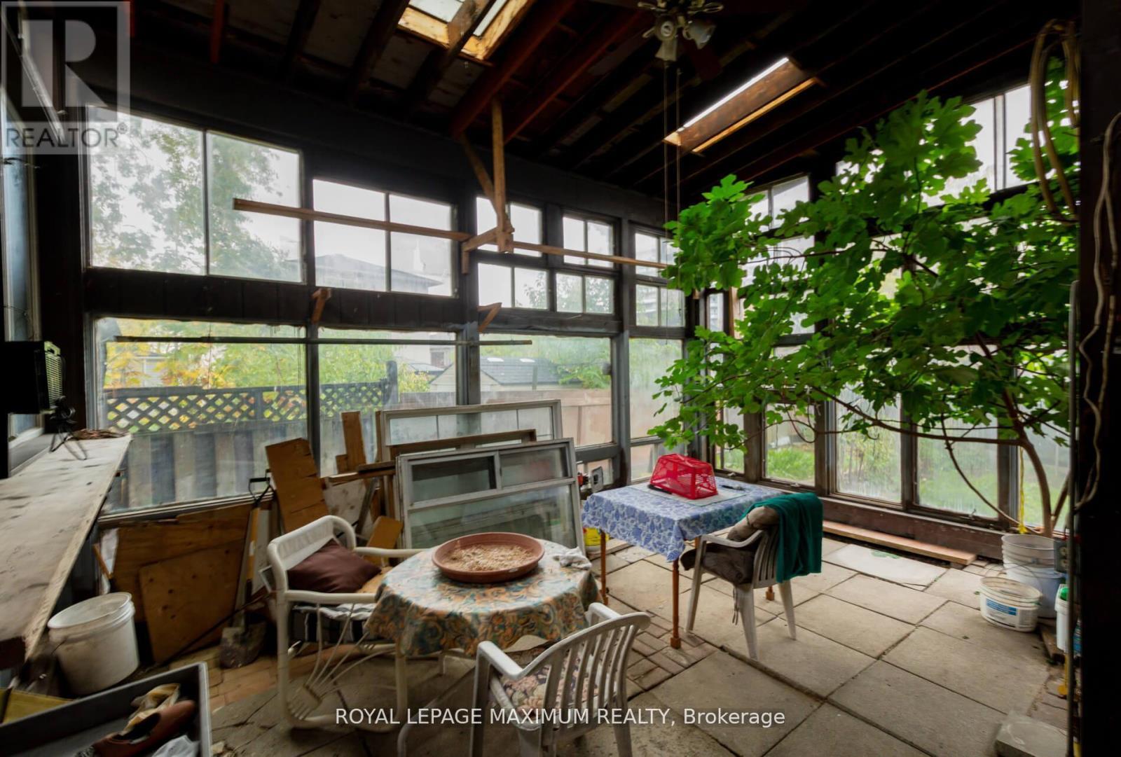 












119 GLEN LONG AVENUE

,
Toronto,




Ontario
M6B2M4

