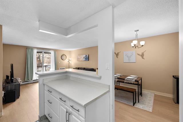 









470


Kenaston

BLVD, 212,
Winnipeg,




MB
R3N 1Z1

