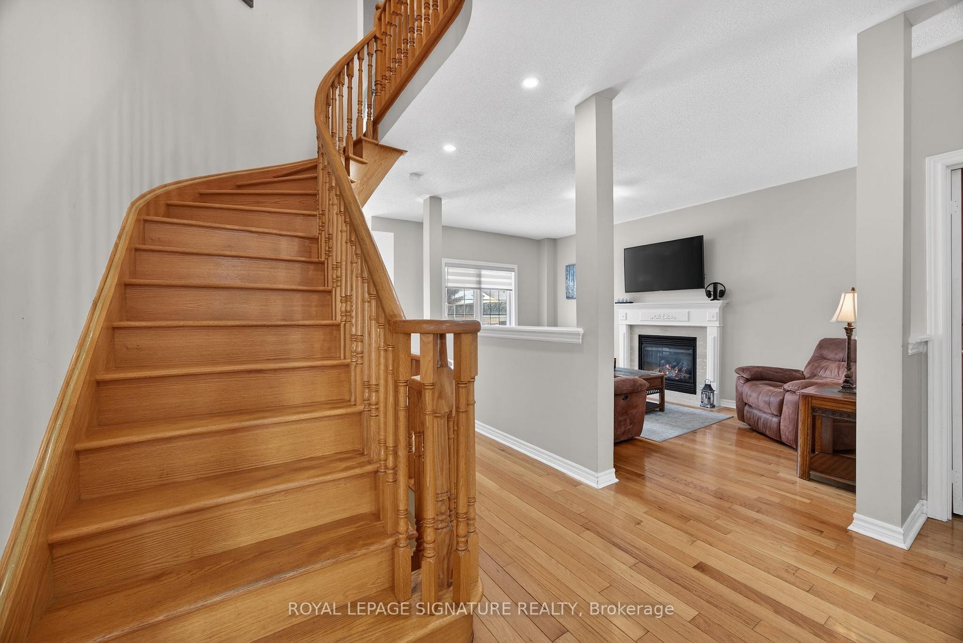 









67


Penvill

Trail,
Barrie,




ON
L4N 5M8

