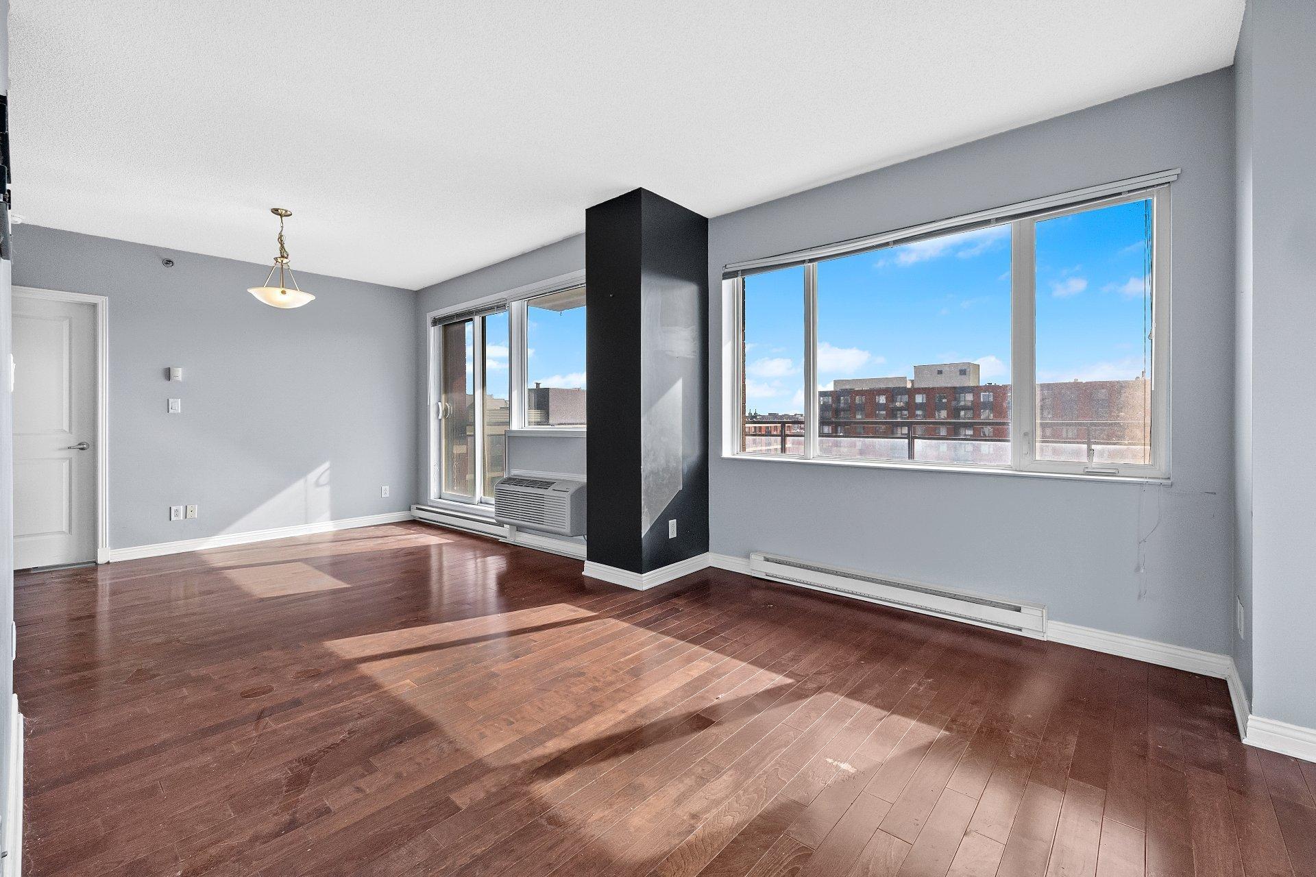 









550


Rue Jean-D'Estrées

, 902,
Montréal (Ville-Marie),




QC
H3C6W1

