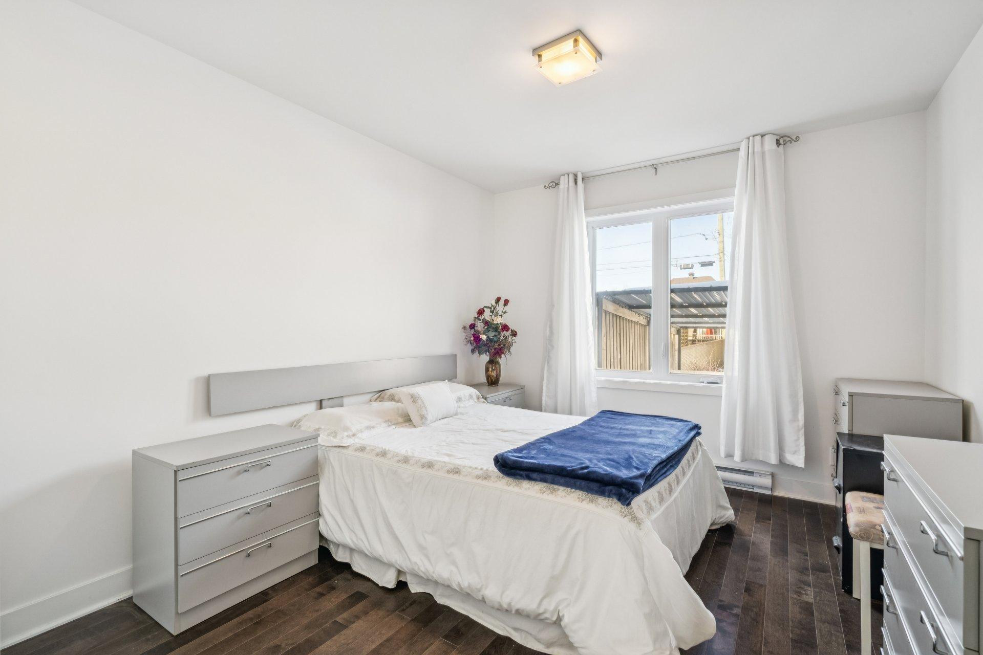 









4708


Rue des Patriotes

,
Contrecoeur,




QC
J0L1C0

