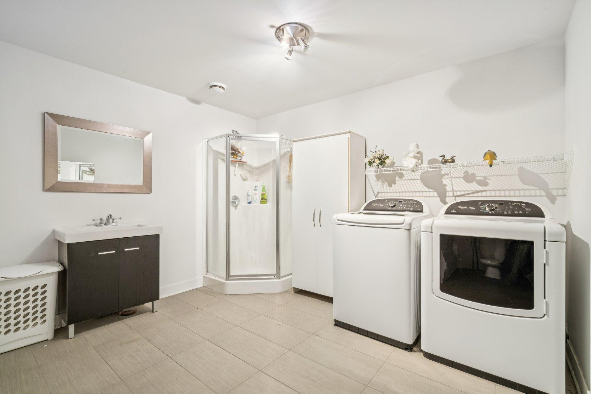 









4708


Rue des Patriotes

,
Contrecoeur,




QC
J0L1C0

