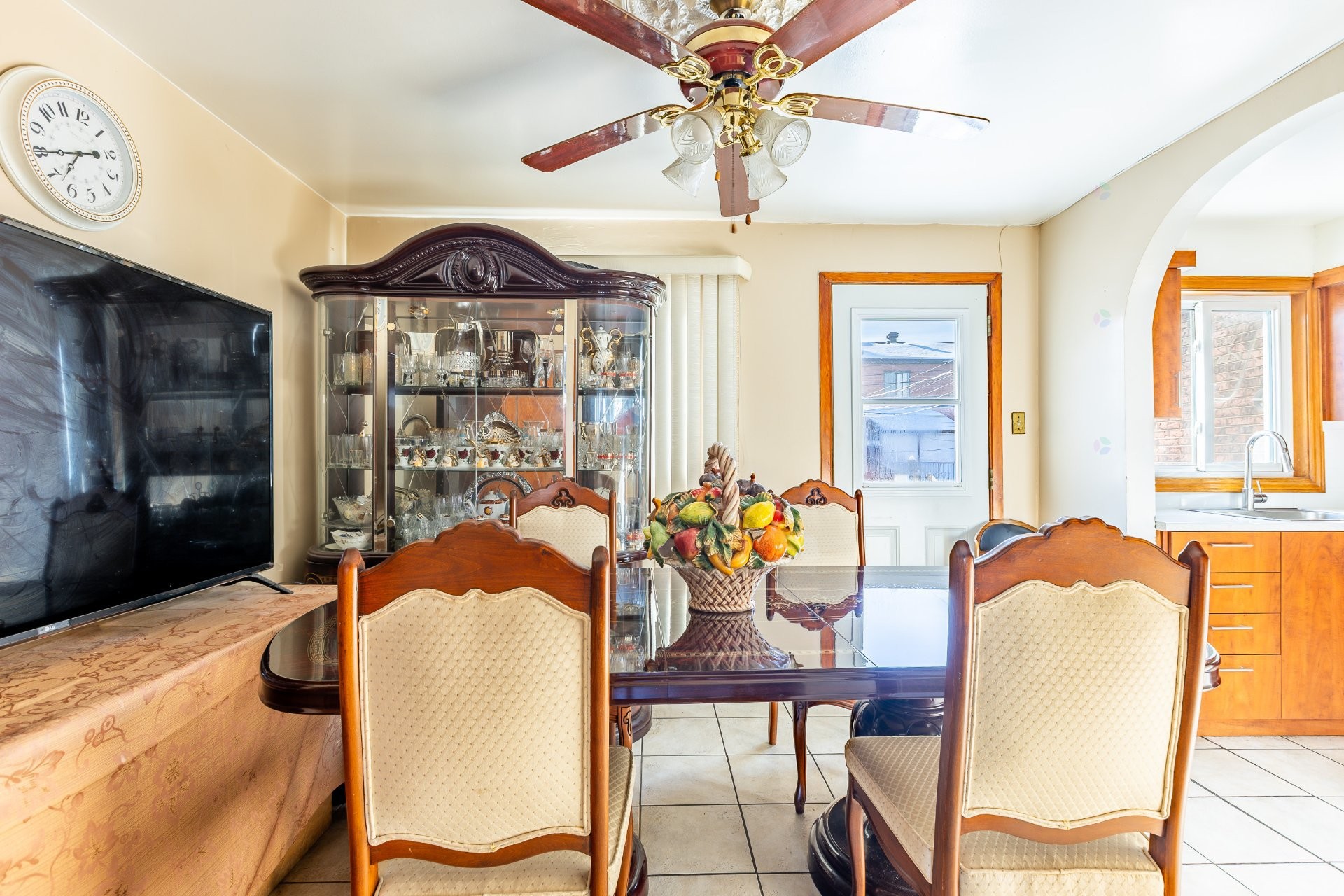 









11820


Av. Nicolas-Appert

,
Montréal (Rivière-des-Prairies/Pointe-aux-Trembles),




QC
H1E2R7

