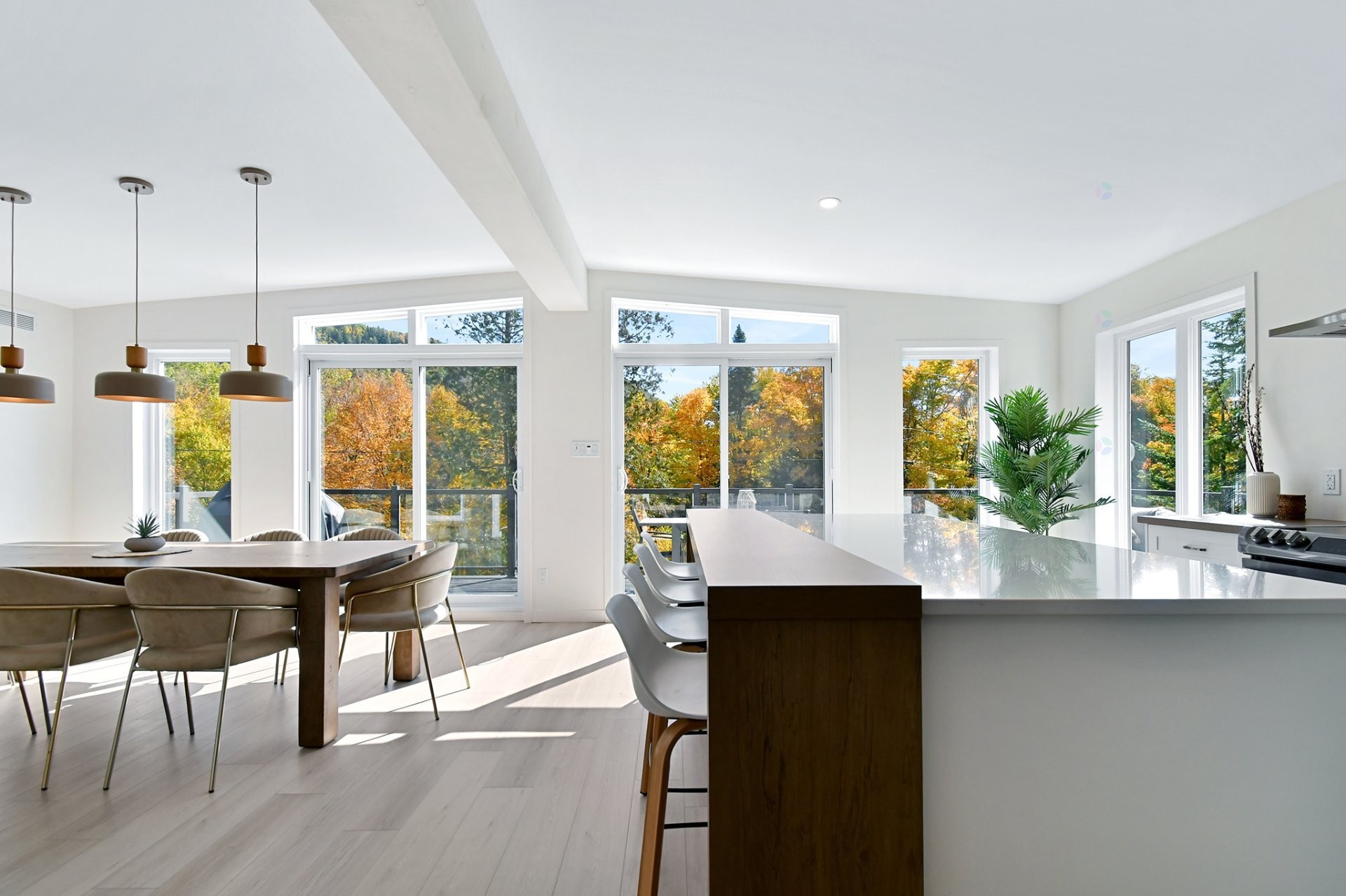 









93


Ch. du Domaine-Ayotte

,
Saint-Donat,




QC
J0T2C0

