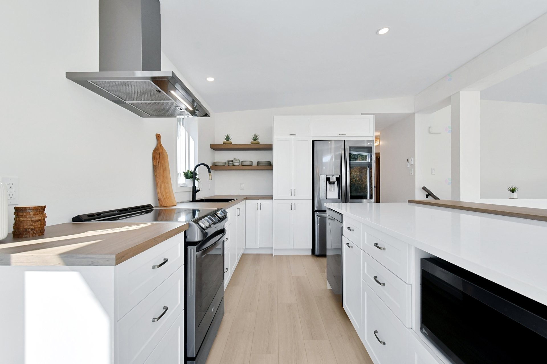 









93


Ch. du Domaine-Ayotte

,
Saint-Donat,




QC
J0T2C0

