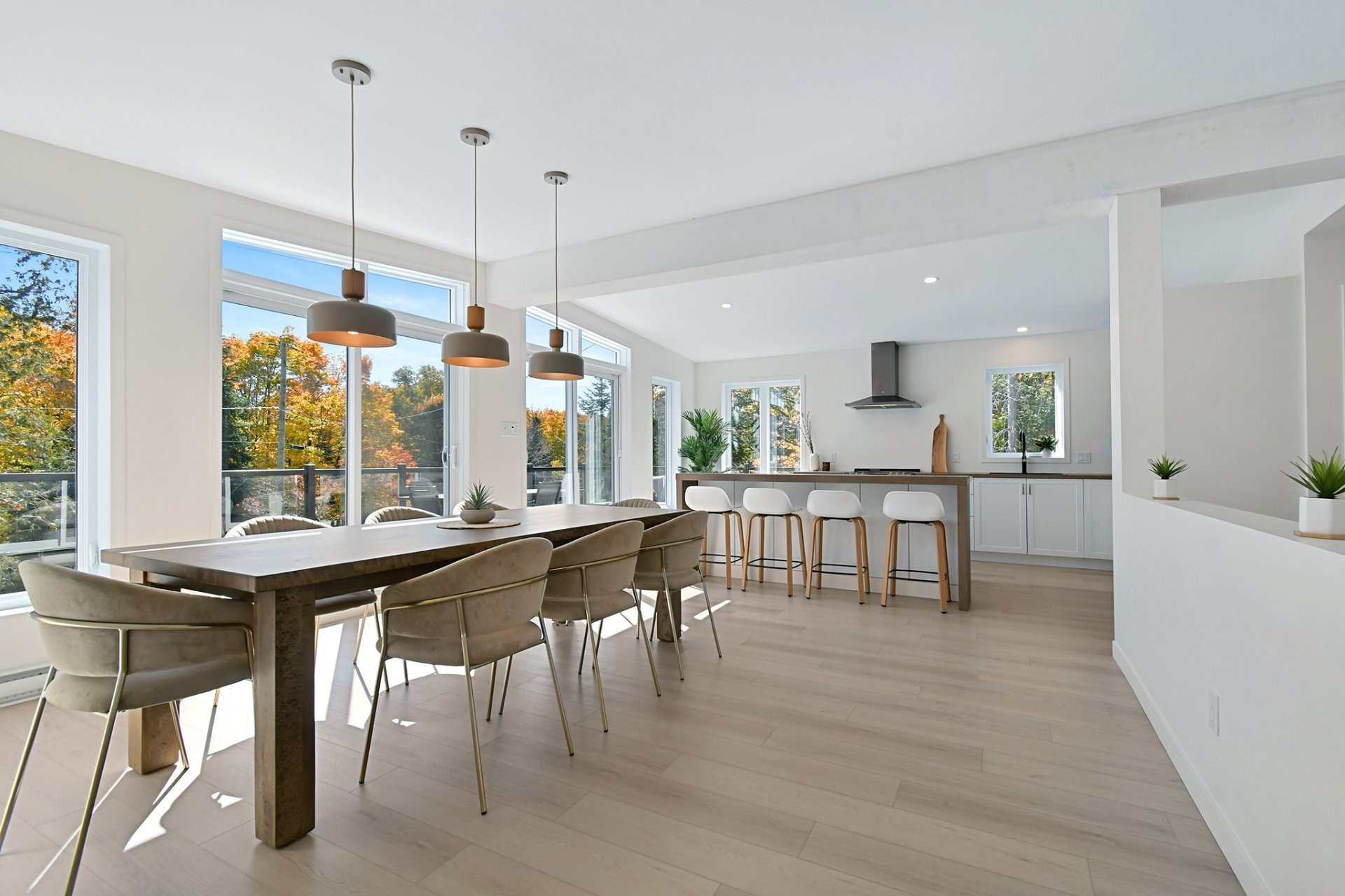 









93


Ch. du Domaine-Ayotte

,
Saint-Donat,




QC
J0T2C0

