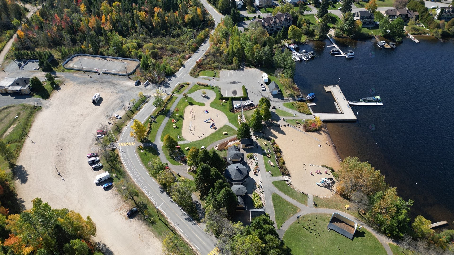 









93


Ch. du Domaine-Ayotte

,
Saint-Donat,




QC
J0T2C0

