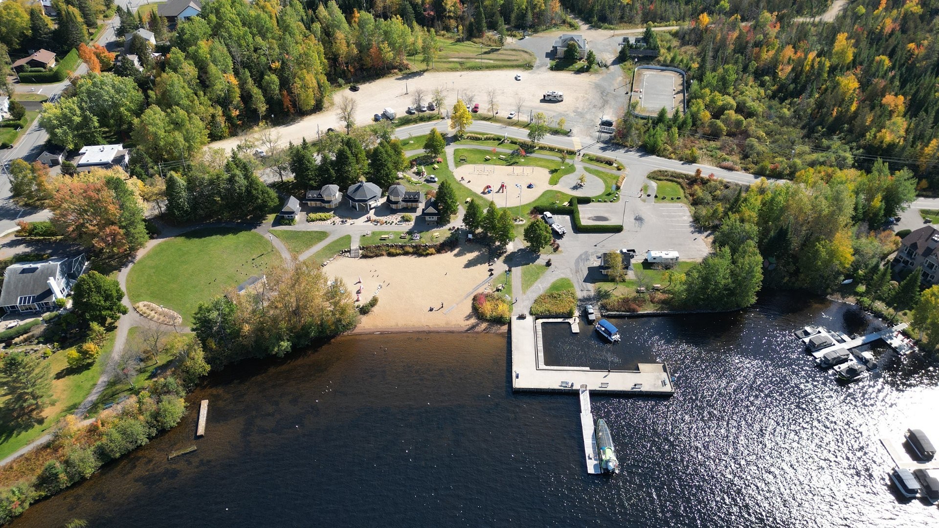 









93


Ch. du Domaine-Ayotte

,
Saint-Donat,




QC
J0T2C0

