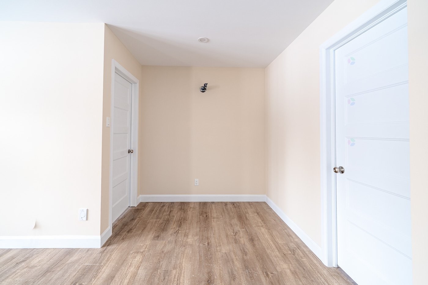 









127


Rue des Ruisseaux

,
Val-des-Sources,




QC
J1T0B2

