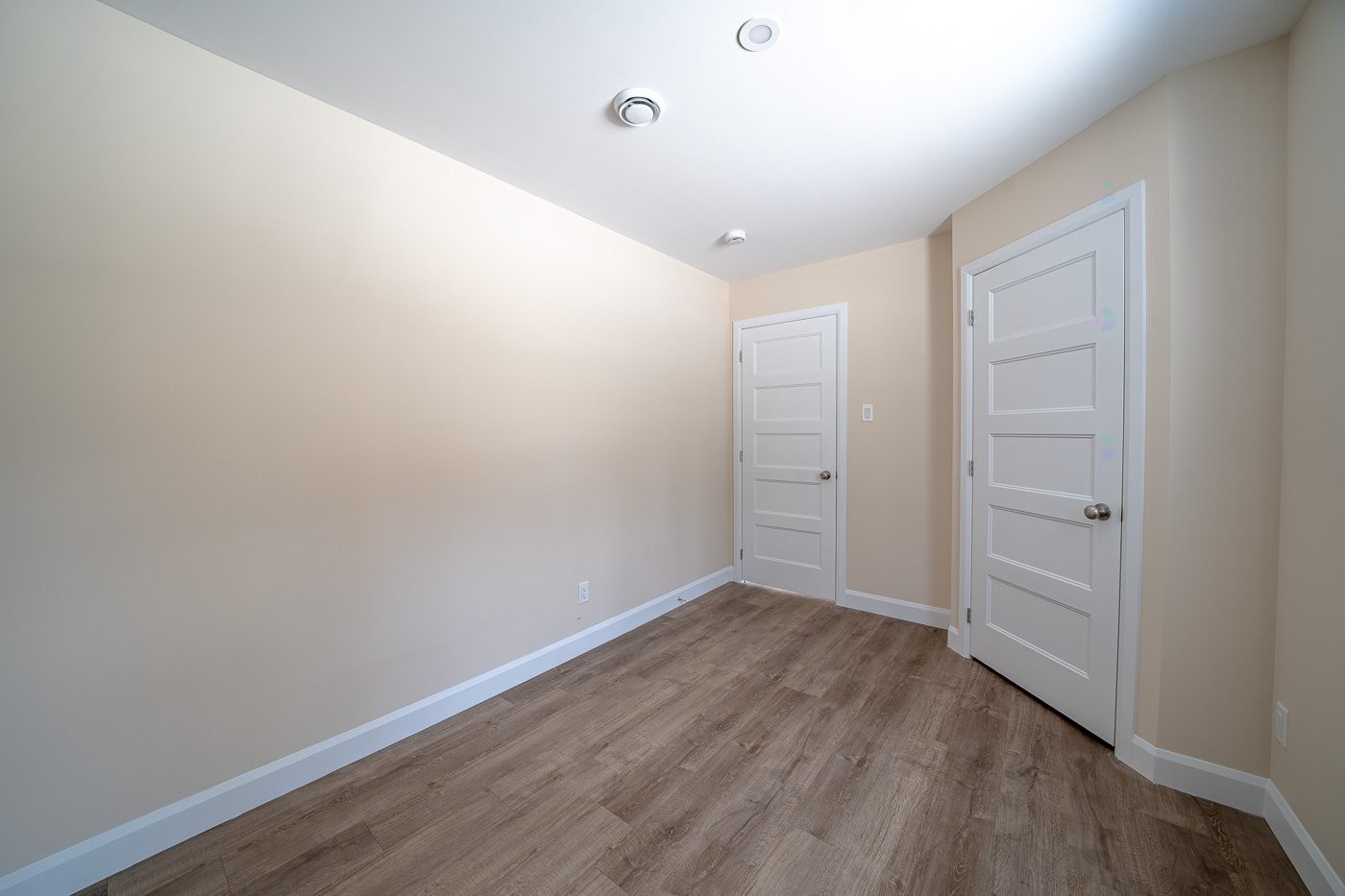 









127


Rue des Ruisseaux

,
Val-des-Sources,




QC
J1T0B2

