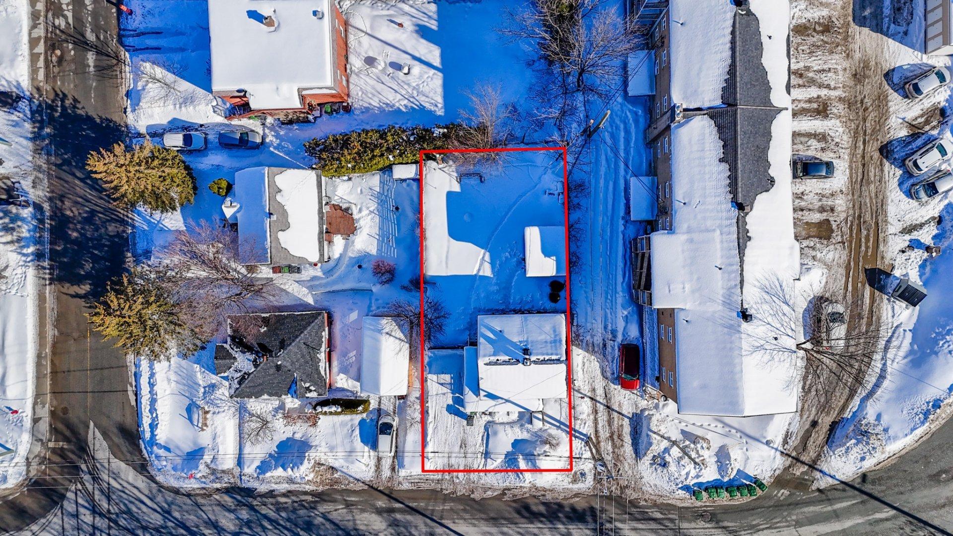 









1258


Rue de Courcelette

,
Sherbrooke (Les Nations),




QC
J1H3Y5

