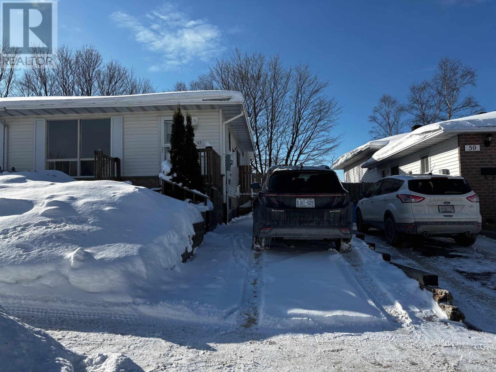 












63 Frobel DR

,
Elliot Lake,




Ontario
P5A3A4

