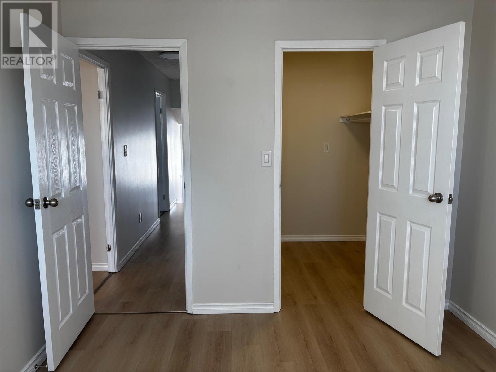 












63 Frobel DR

,
Elliot Lake,




Ontario
P5A3A4

