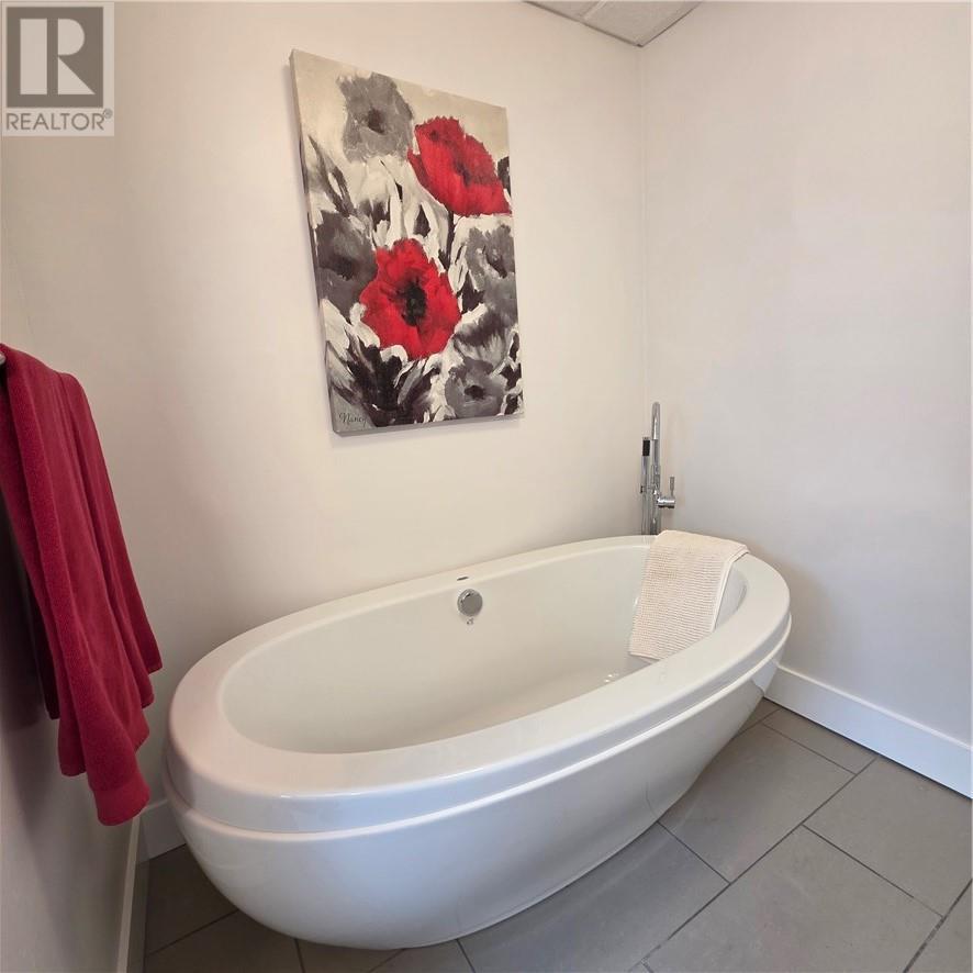 












431 Elbow Lake Road

,
Sudbury,




Ontario
P3E4N1

