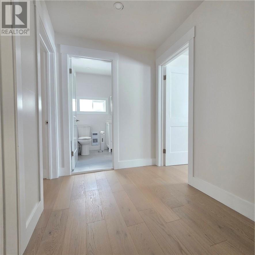 












431 Elbow Lake Road

,
Sudbury,




Ontario
P3E4N1

