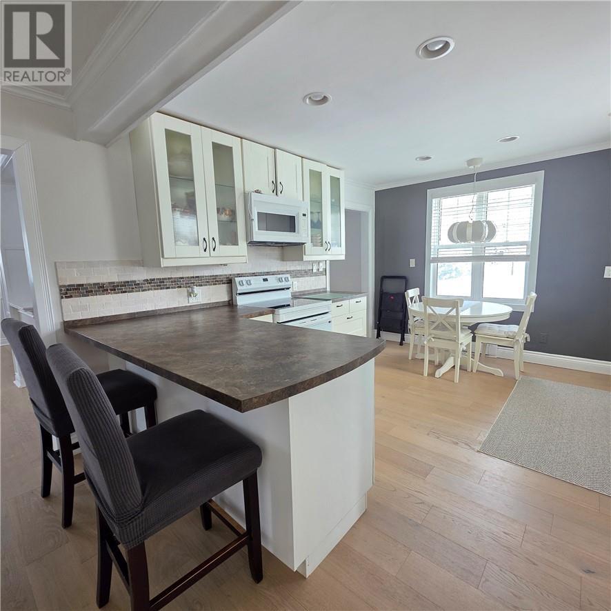 












431 Elbow Lake Road

,
Sudbury,




Ontario
P3E4N1

