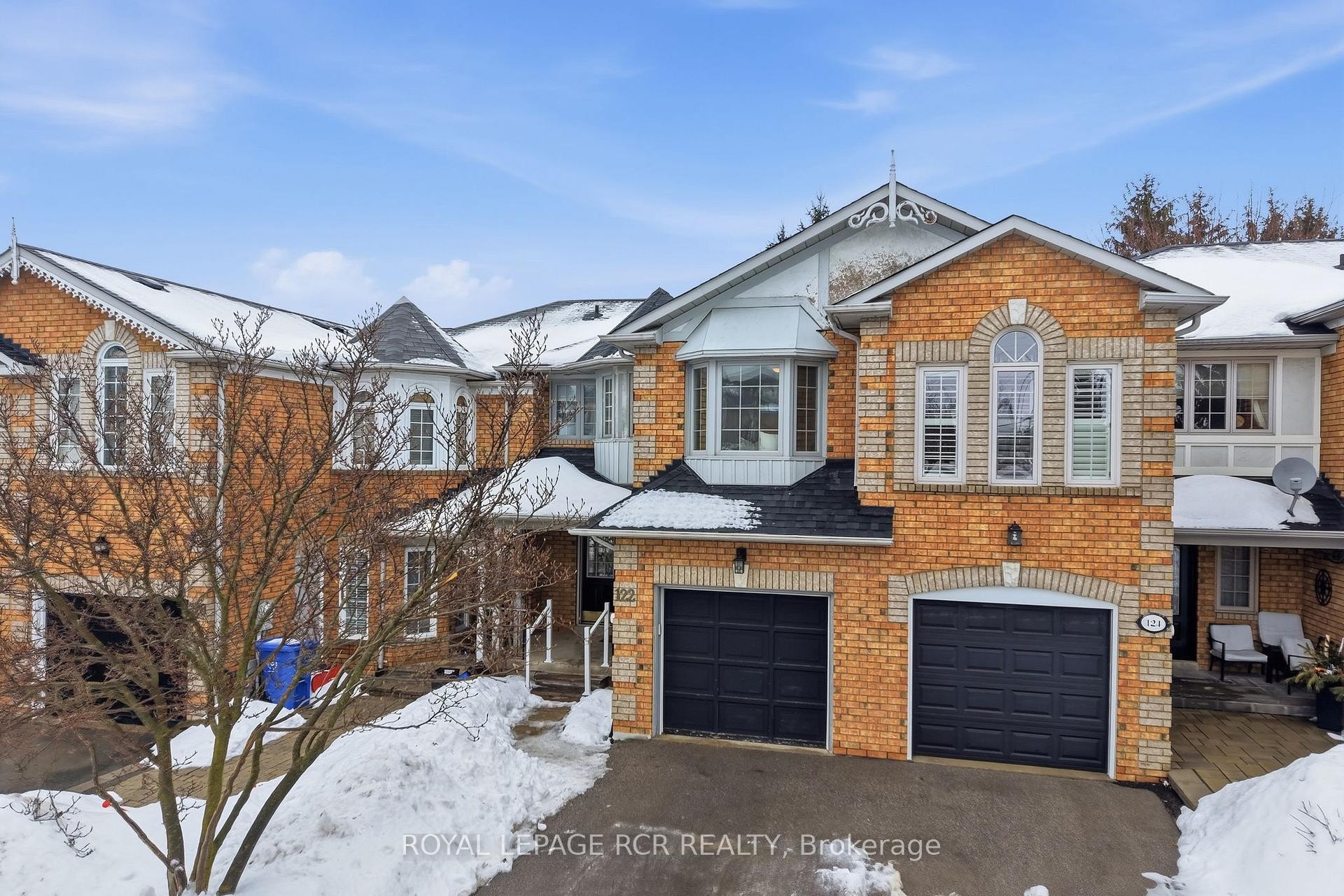 









122


Downey

Circle,
Aurora,




ON
L4G 7G1

