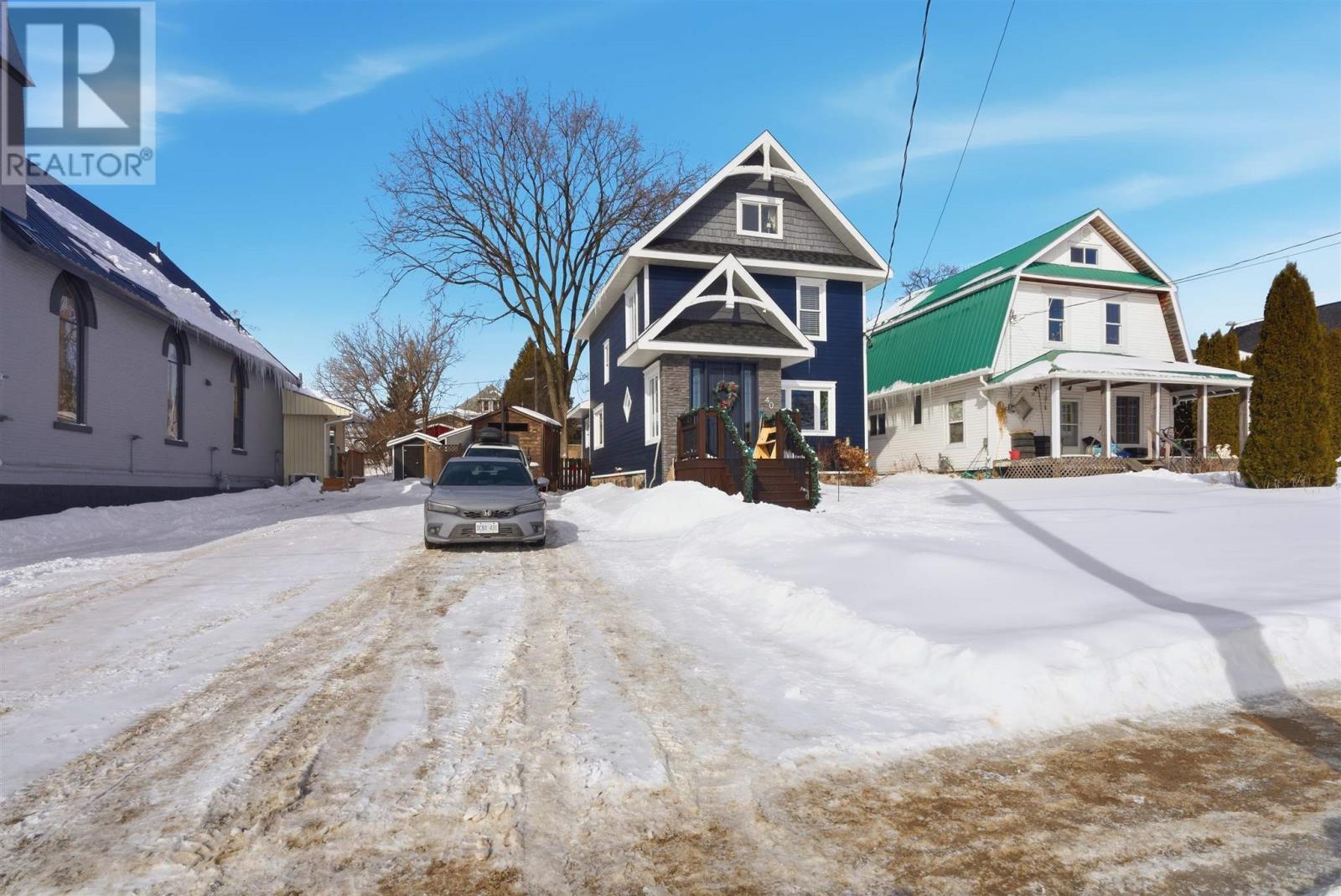 












40 Michigan AVE

,
Blind River,




Ontario
P0R1B0

