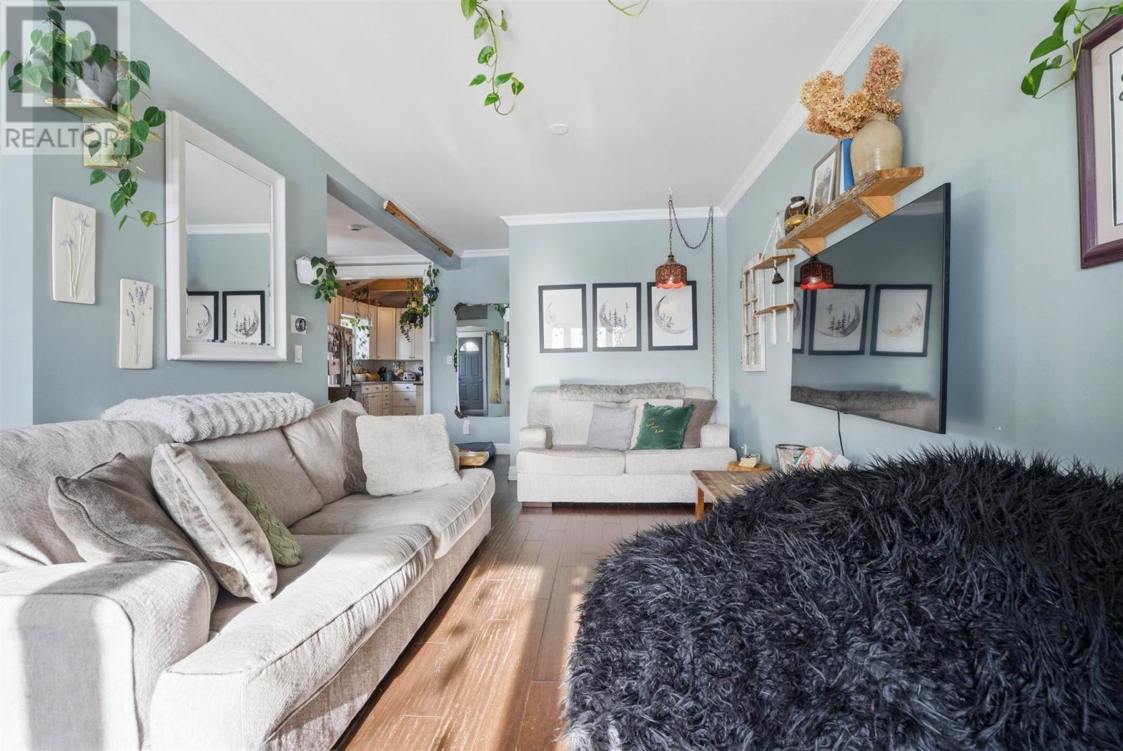 












40 Michigan AVE

,
Blind River,




Ontario
P0R1B0

