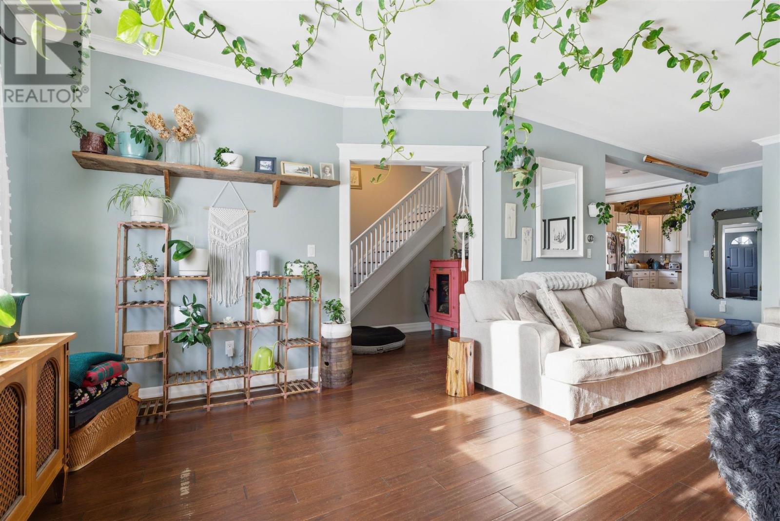 












40 Michigan AVE

,
Blind River,




Ontario
P0R1B0

