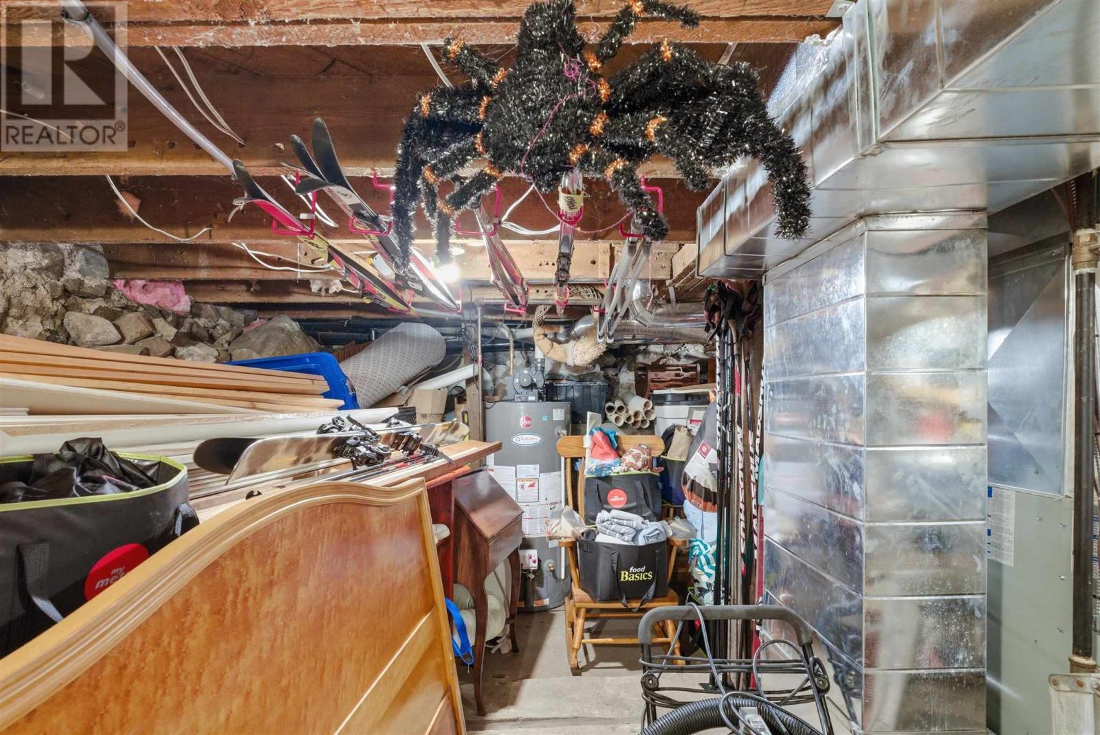 












40 Michigan AVE

,
Blind River,




Ontario
P0R1B0

