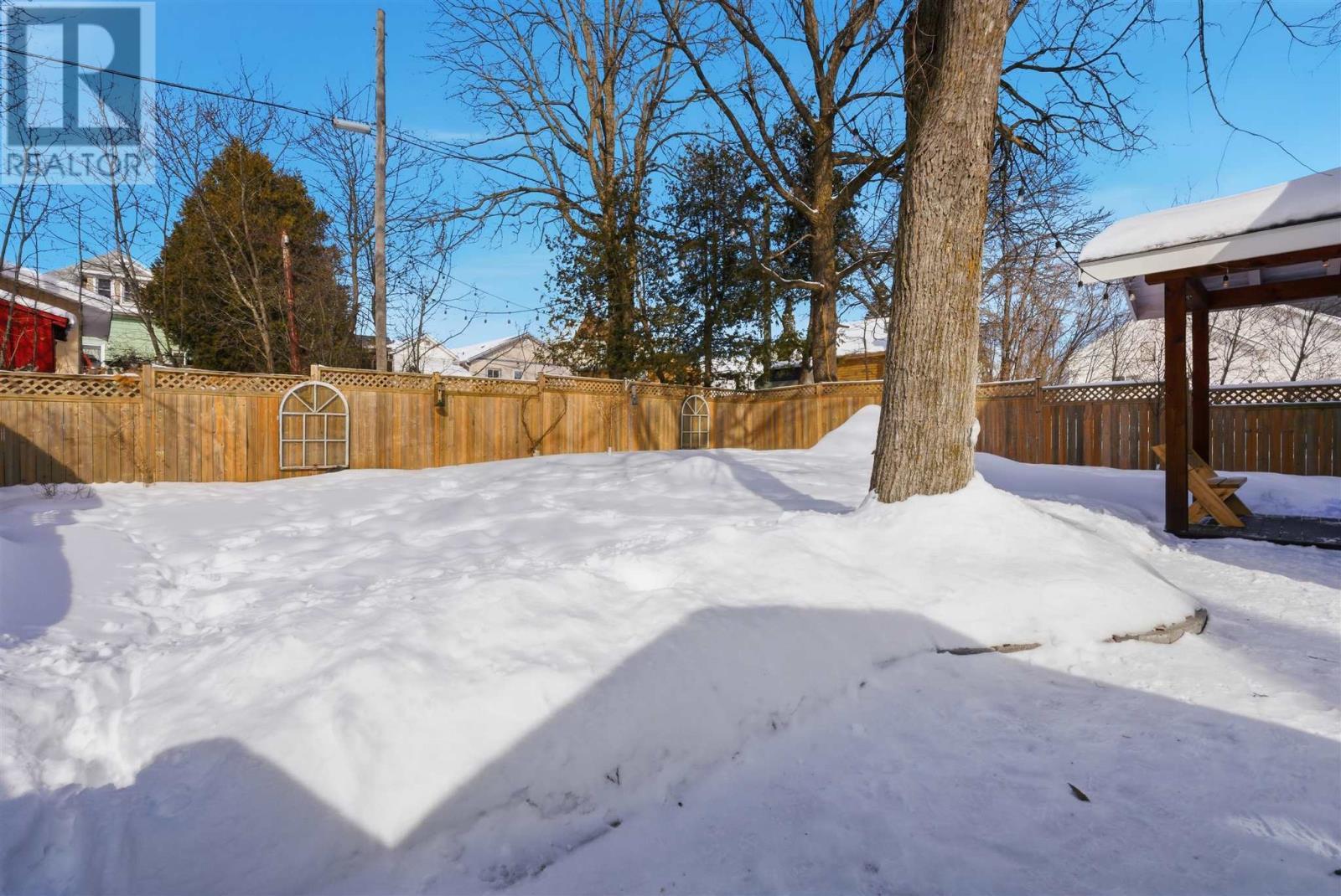 












40 Michigan AVE

,
Blind River,




Ontario
P0R1B0

