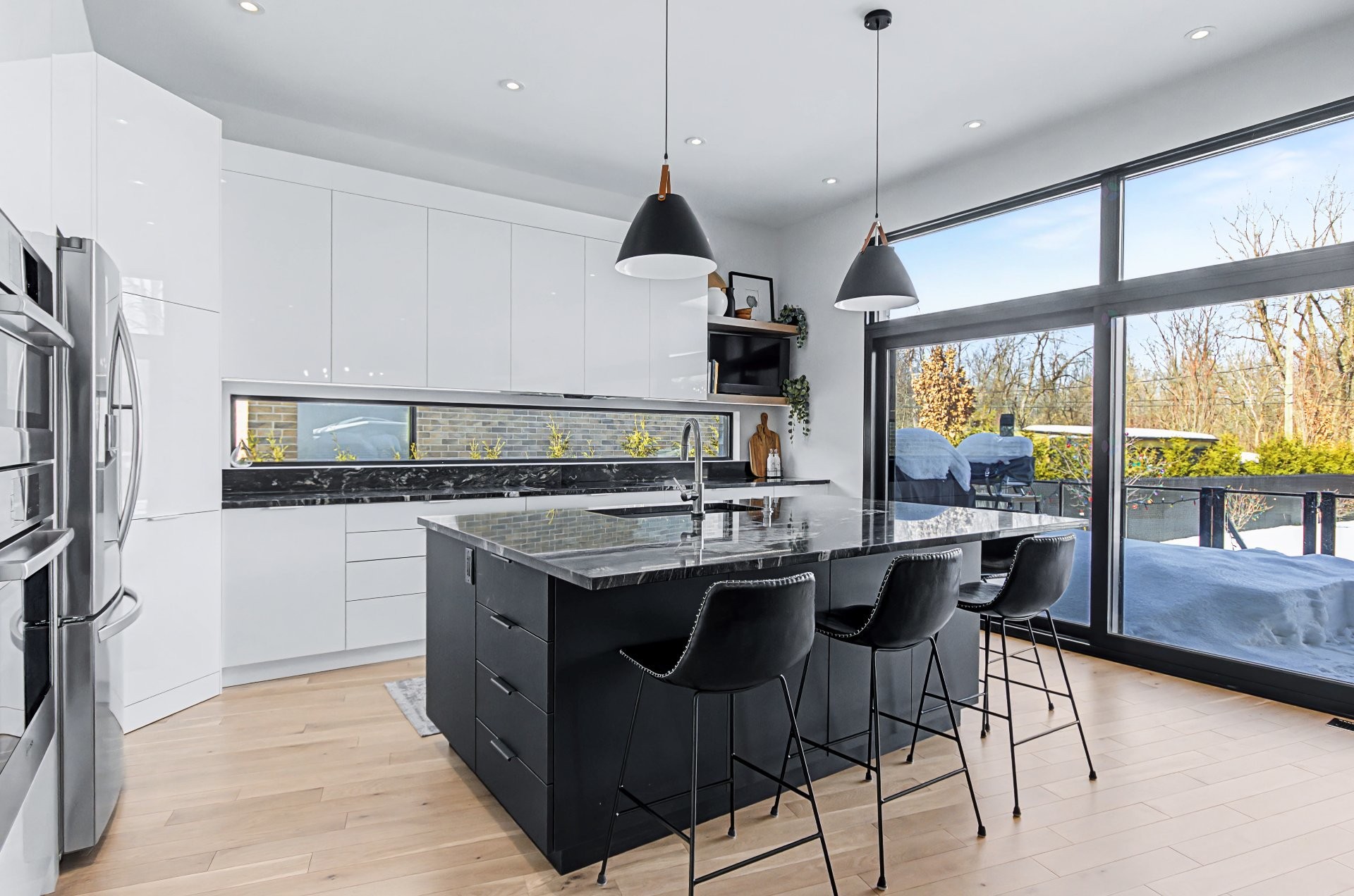 









4009


Rue des Bolets

,
Saint-Bruno-de-Montarville,




QC
J3V0C9

