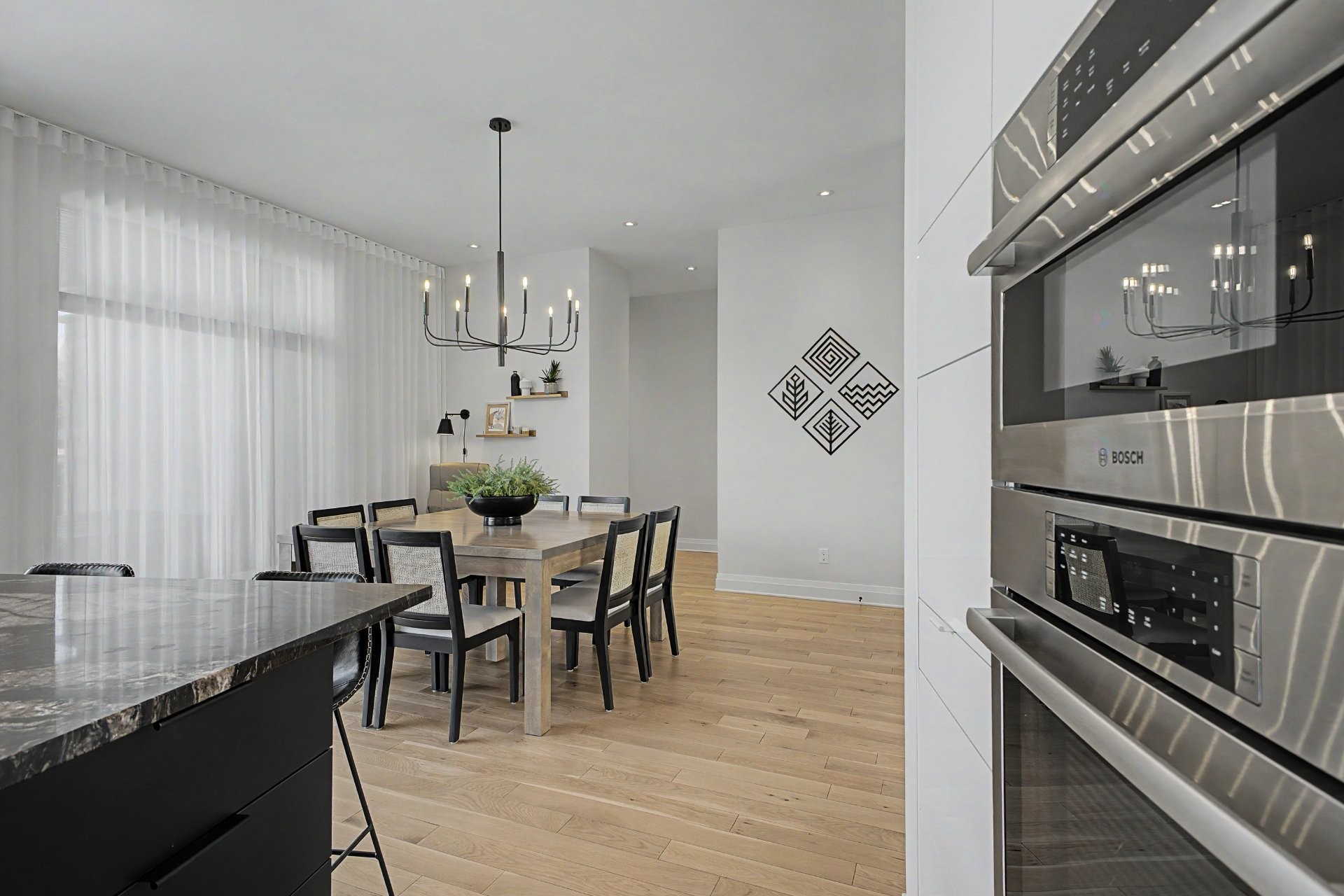 









4009


Rue des Bolets

,
Saint-Bruno-de-Montarville,




QC
J3V0C9

