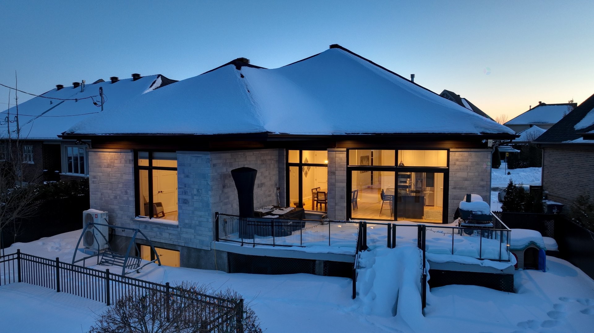 









4009


Rue des Bolets

,
Saint-Bruno-de-Montarville,




QC
J3V0C9

