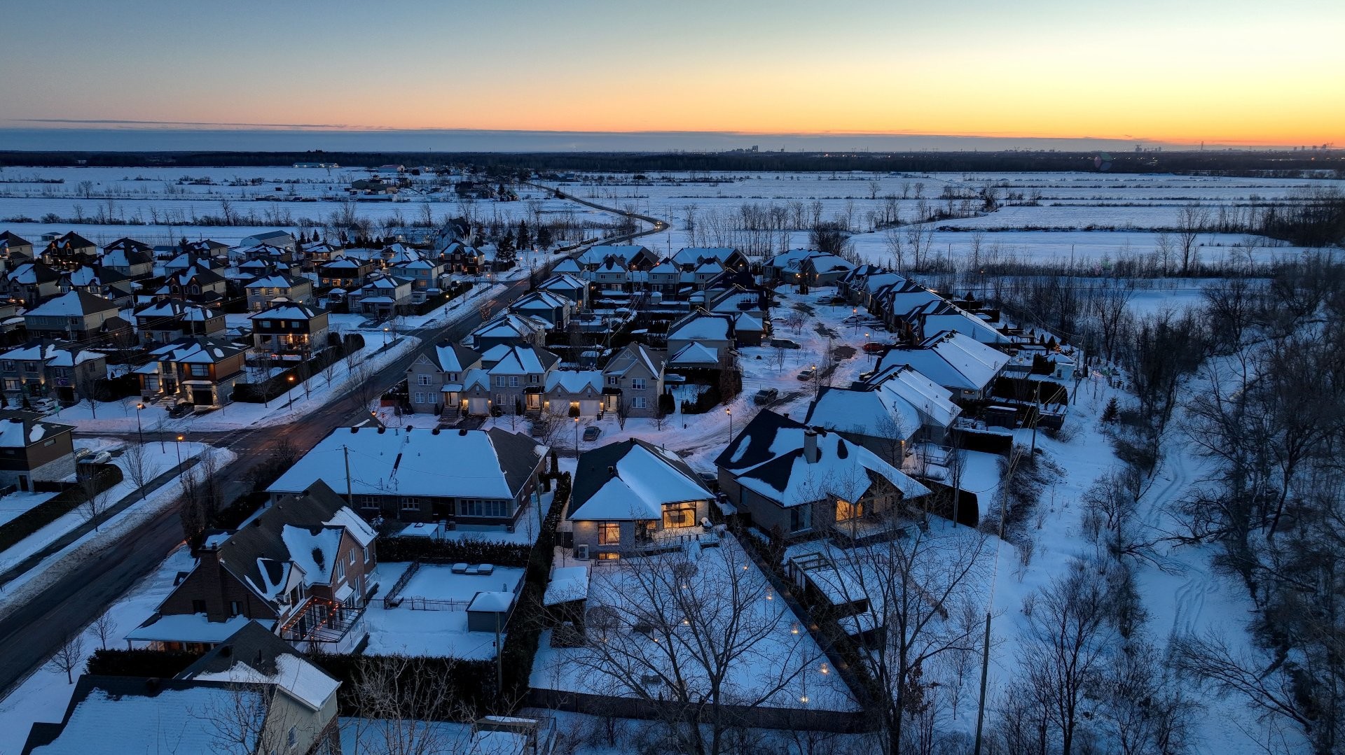 









4009


Rue des Bolets

,
Saint-Bruno-de-Montarville,




QC
J3V0C9

