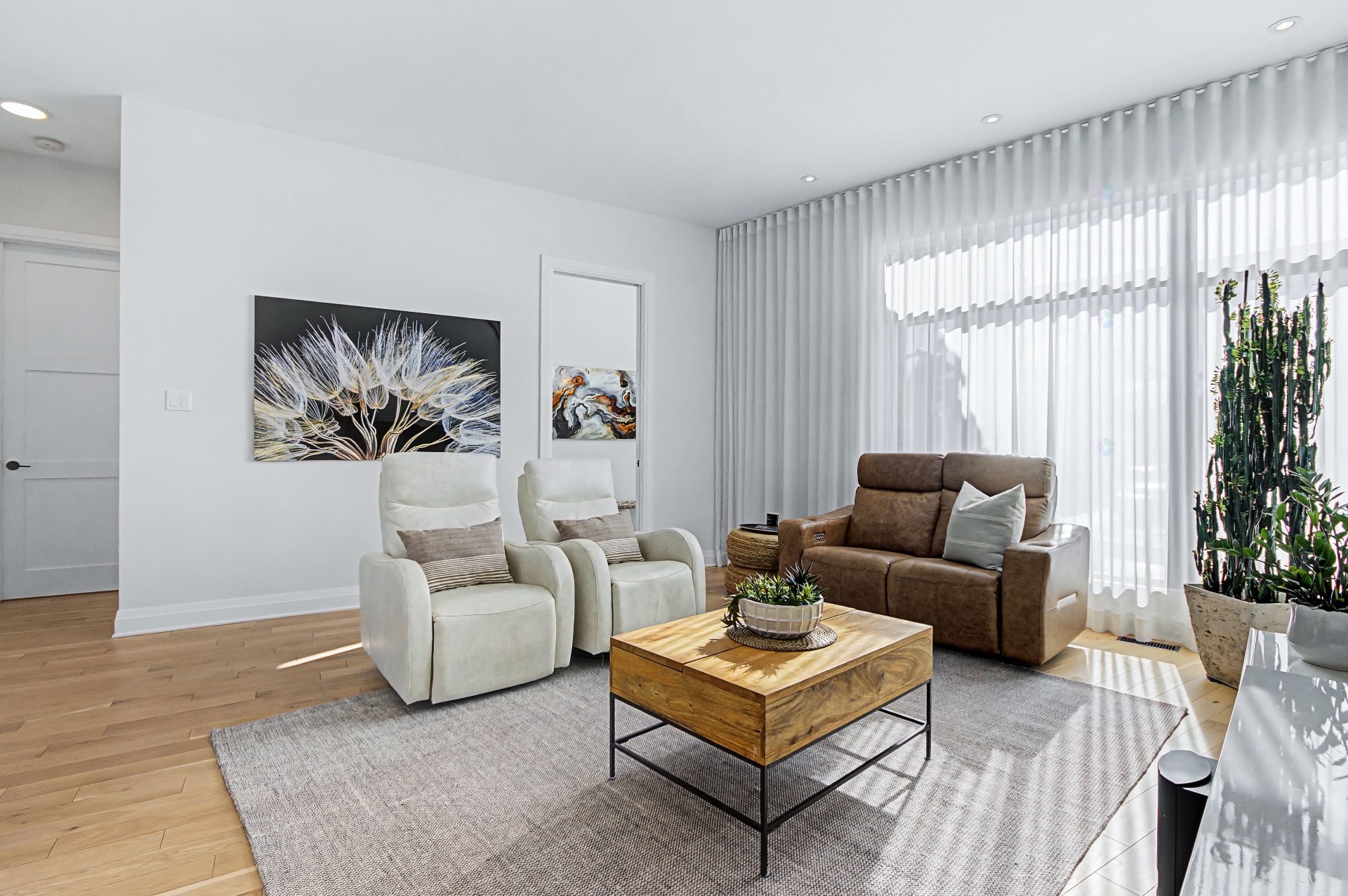 









4009


Rue des Bolets

,
Saint-Bruno-de-Montarville,




QC
J3V0C9

