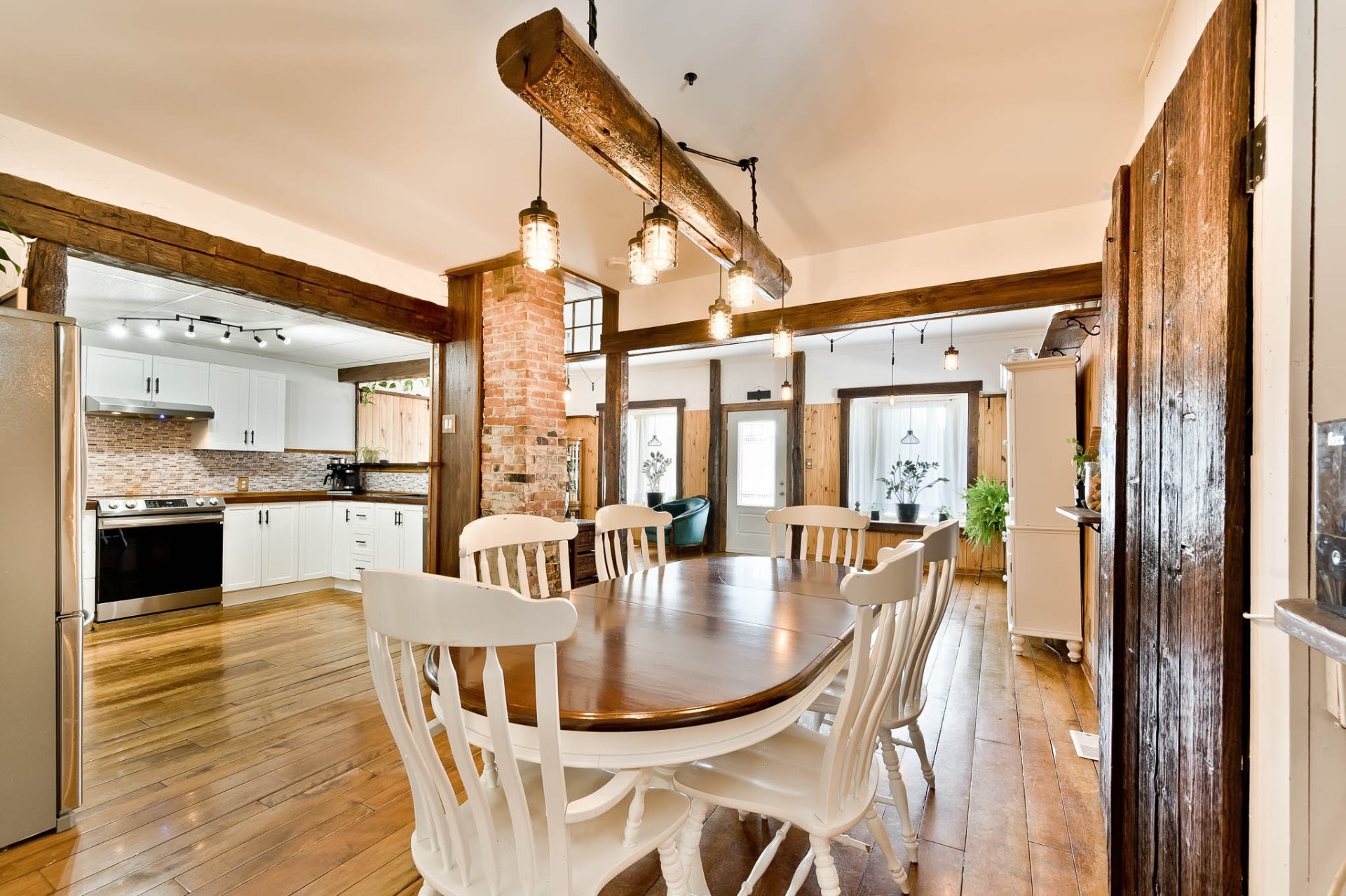 









390


Rue Principale

,
Stoke,




QC
J0B3G0

