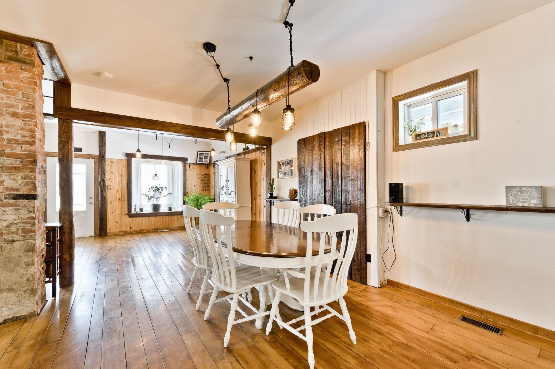 









390


Rue Principale

,
Stoke,




QC
J0B3G0

