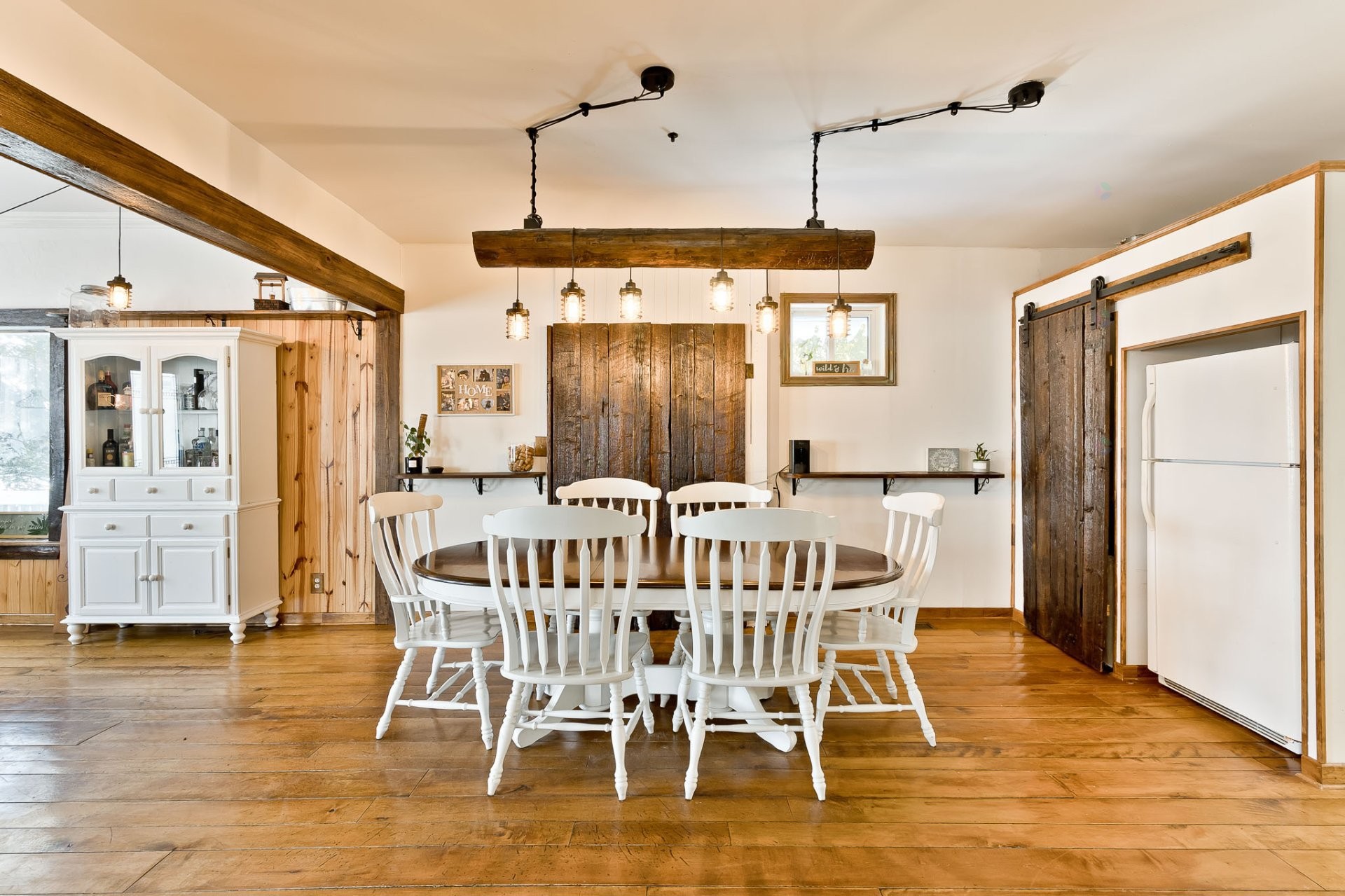 









390


Rue Principale

,
Stoke,




QC
J0B3G0

