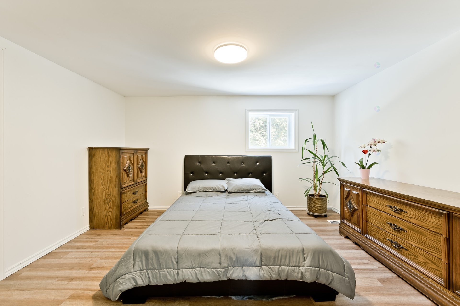 









390


Rue Principale

,
Stoke,




QC
J0B3G0

