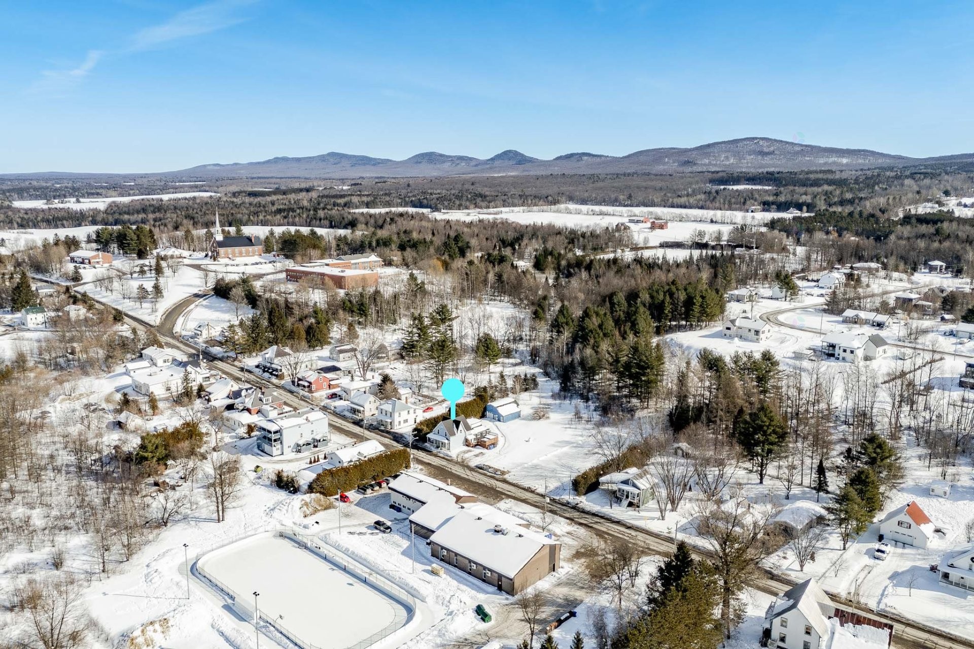 









390


Rue Principale

,
Stoke,




QC
J0B3G0

