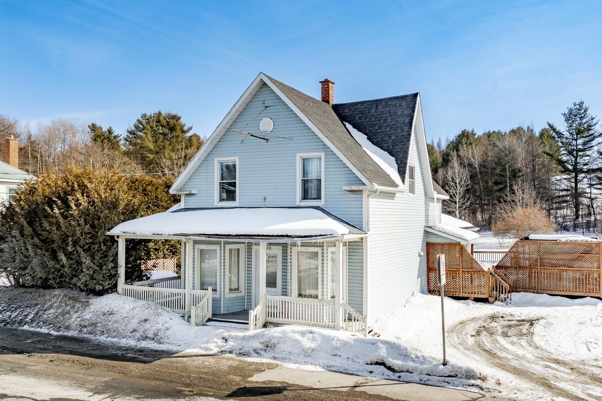 









390


Rue Principale

,
Stoke,




QC
J0B3G0

