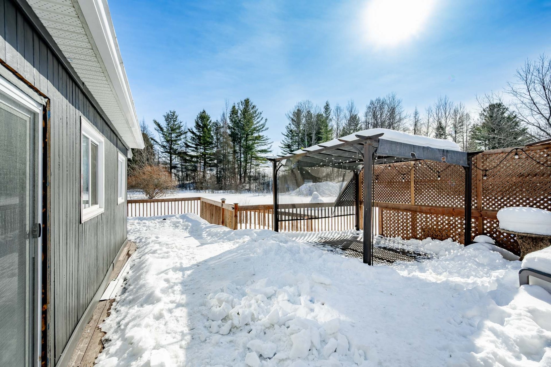 









390


Rue Principale

,
Stoke,




QC
J0B3G0

