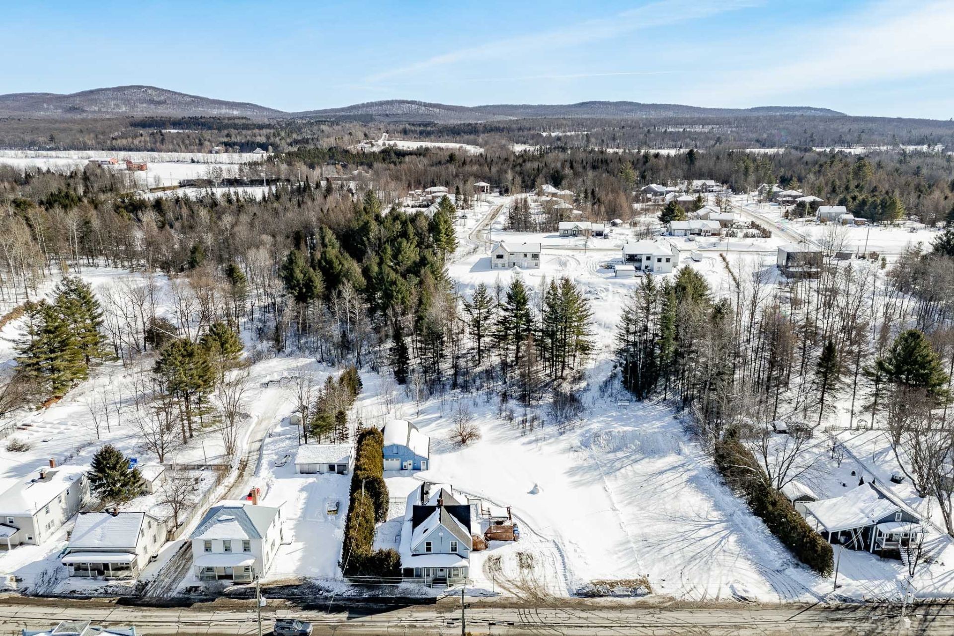 









390


Rue Principale

,
Stoke,




QC
J0B3G0

